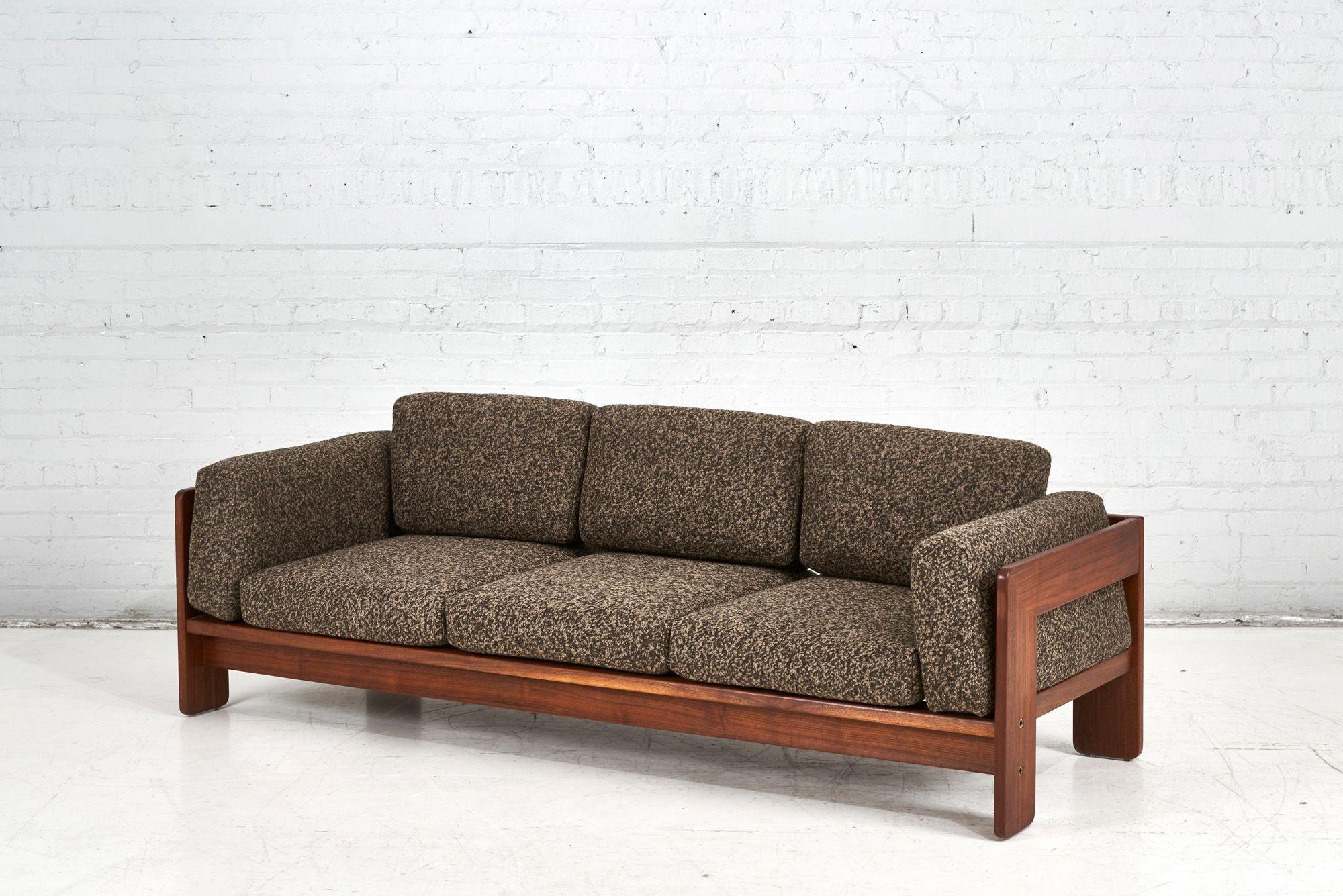 Bastiano Sofa by Tobia Scarpa for Gavina, Italy 1970s. Sofa has been completely restored and reupholstered in a nubby boucle. Pair of lounge chairs sold in separate listing.