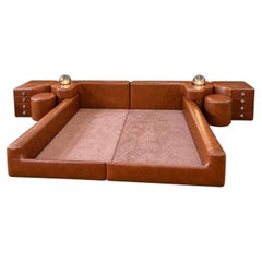 Guido Faleschini "Tucroma" King Platform Bed i4 Mariani Pace, Italy
