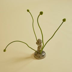 Art Deco Zinnskulptur und Stielvase / Blumenfrosch von Just Andersen