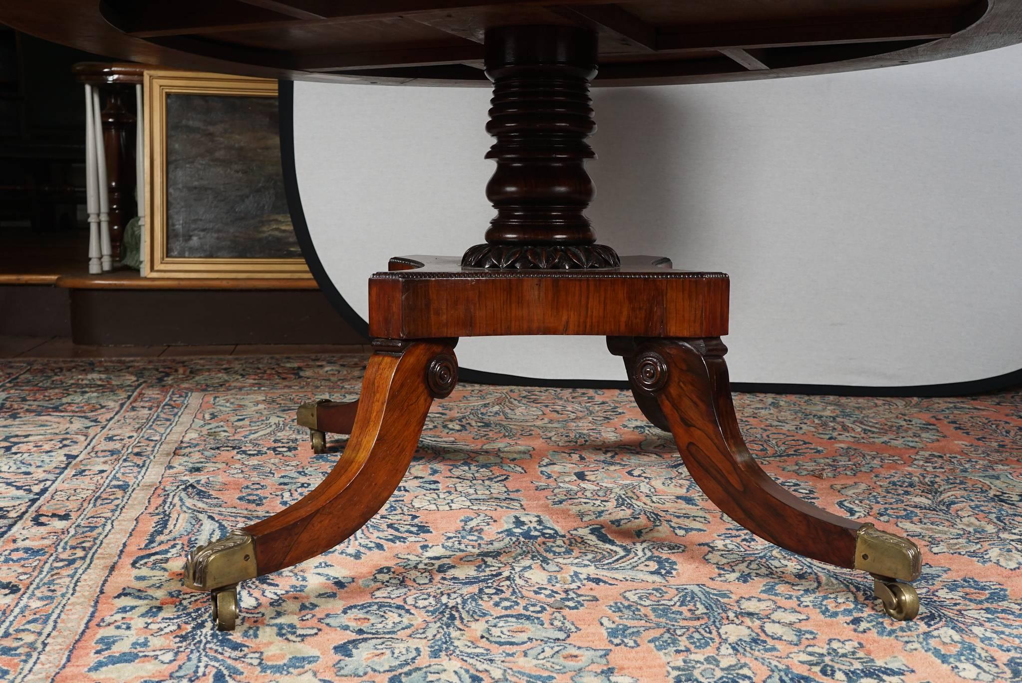 19th Century Regency Rosewood Drum Table In Good Condition For Sale In Millbrook, NY