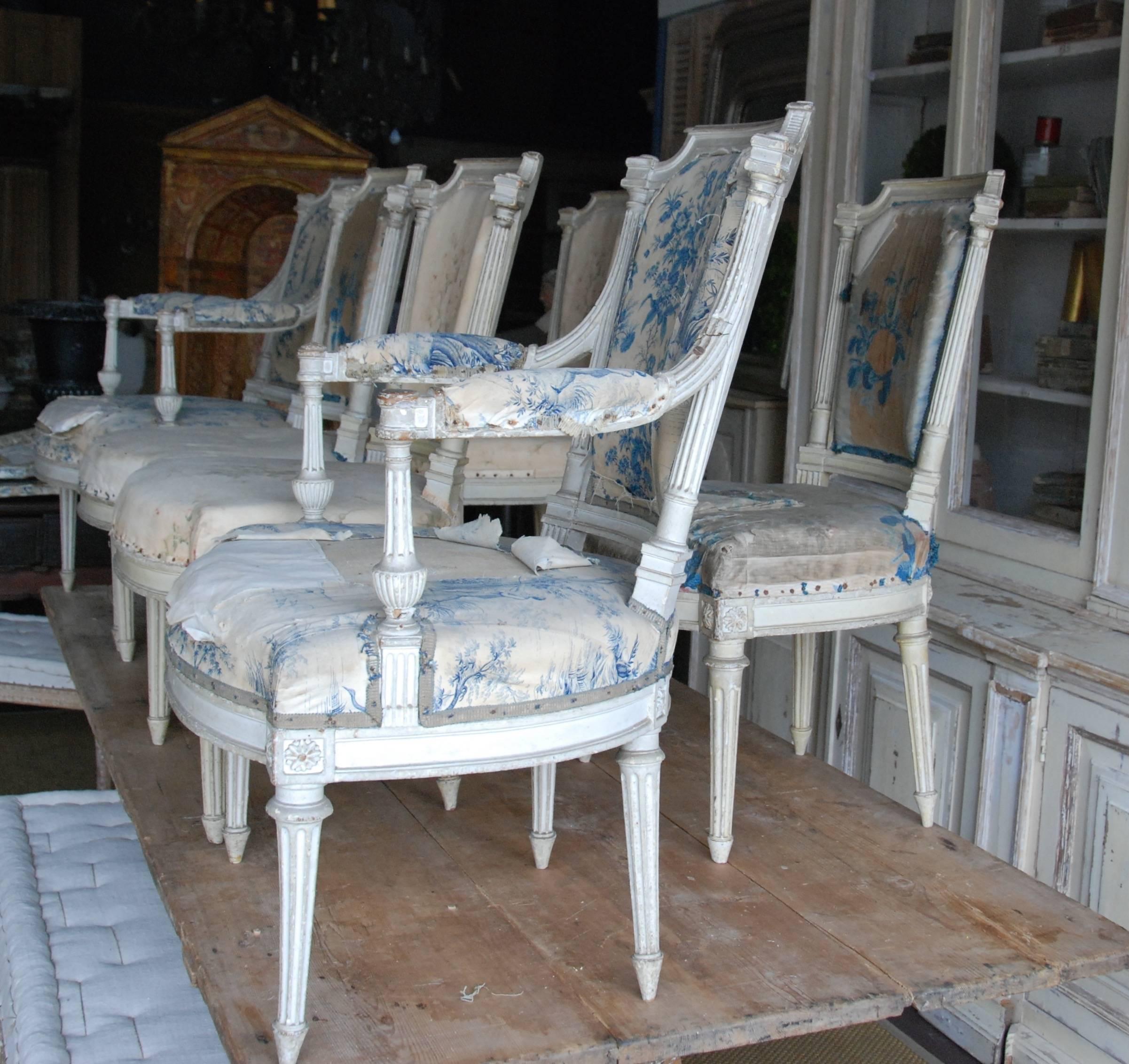 Wonderful set of six Louis XVI chairs attributed to Georges Jacob, who was one of the most prominent Parisian master Menuisiers, producing carved, painted and gilded furniture usually associated with Louis XVI. Two Fauteuil and four side chairs.