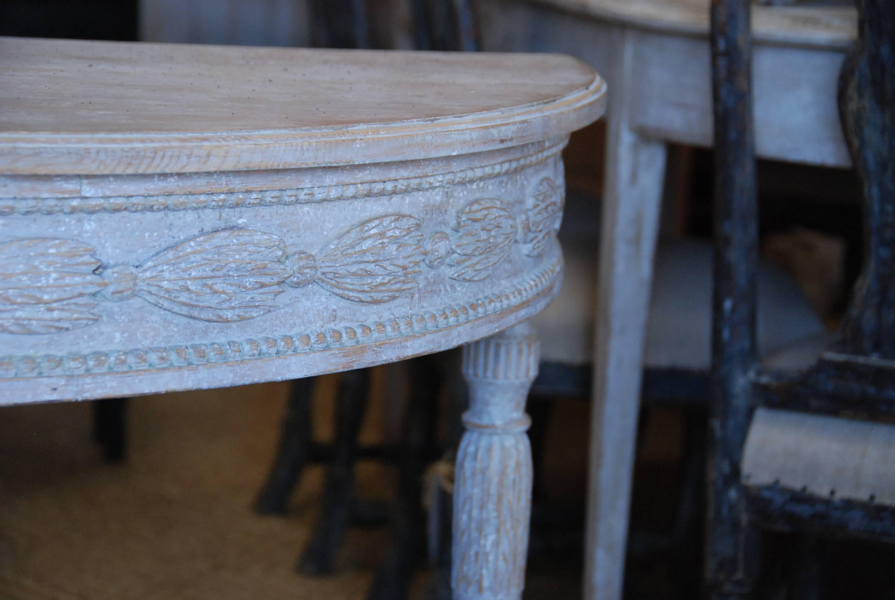 Pair of Swedish Carved Demilune Tables In Excellent Condition For Sale In Encinitas, CA