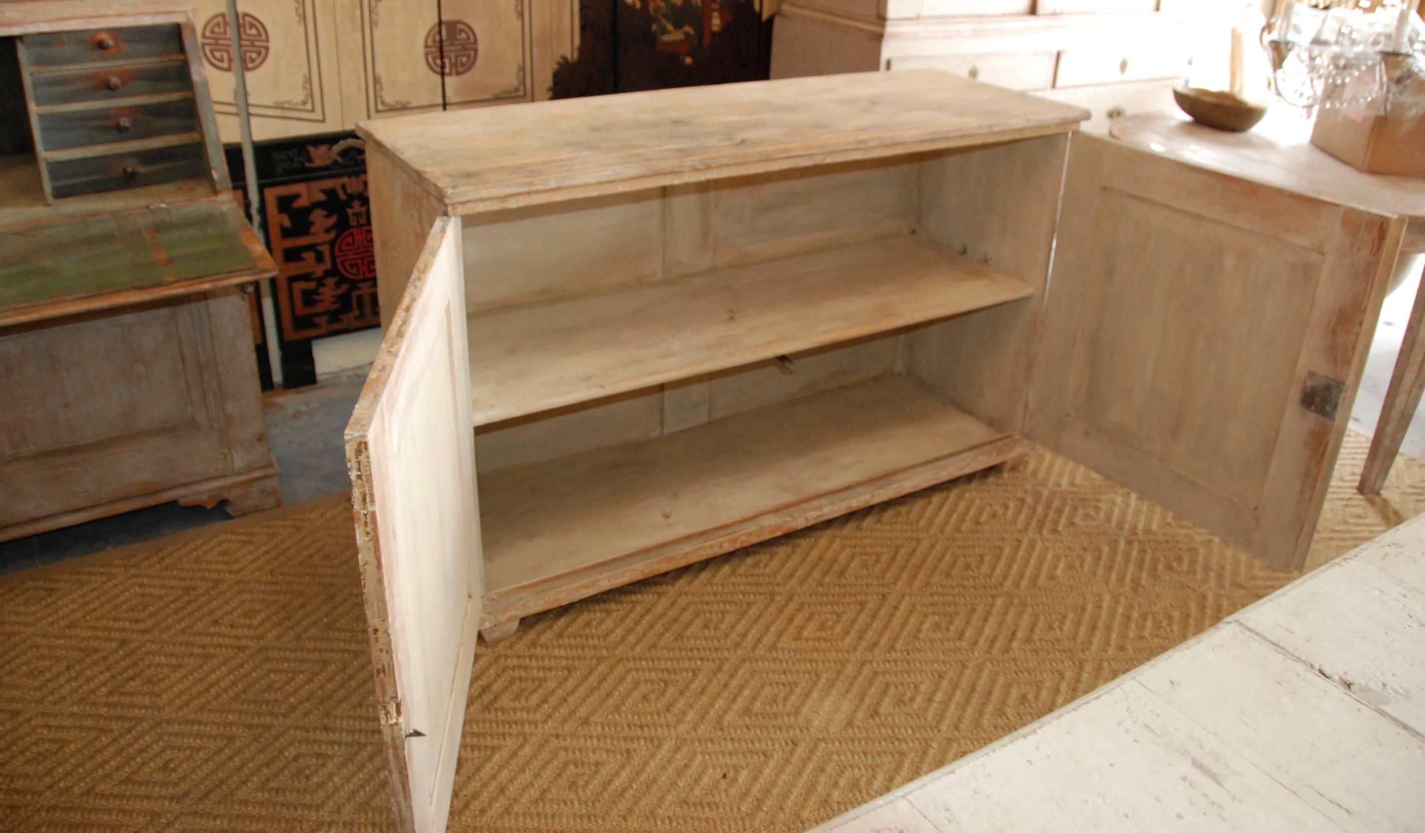  19th Century Swedish Sideboard In Excellent Condition For Sale In Encinitas, CA