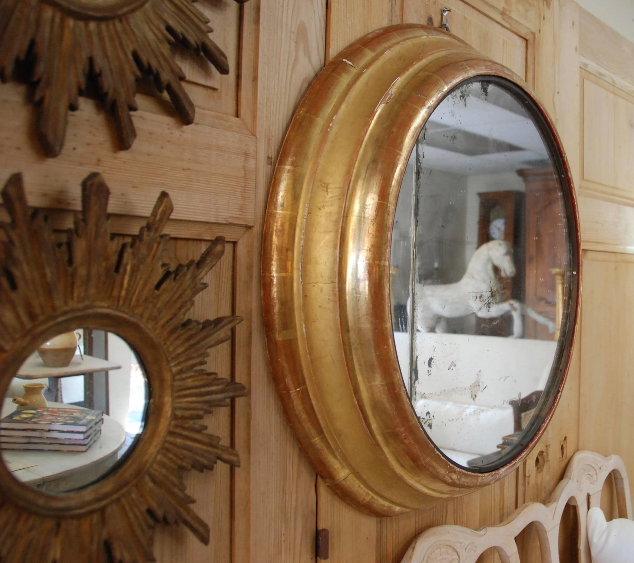19th Century French Round Gilded Mirror For Sale 2