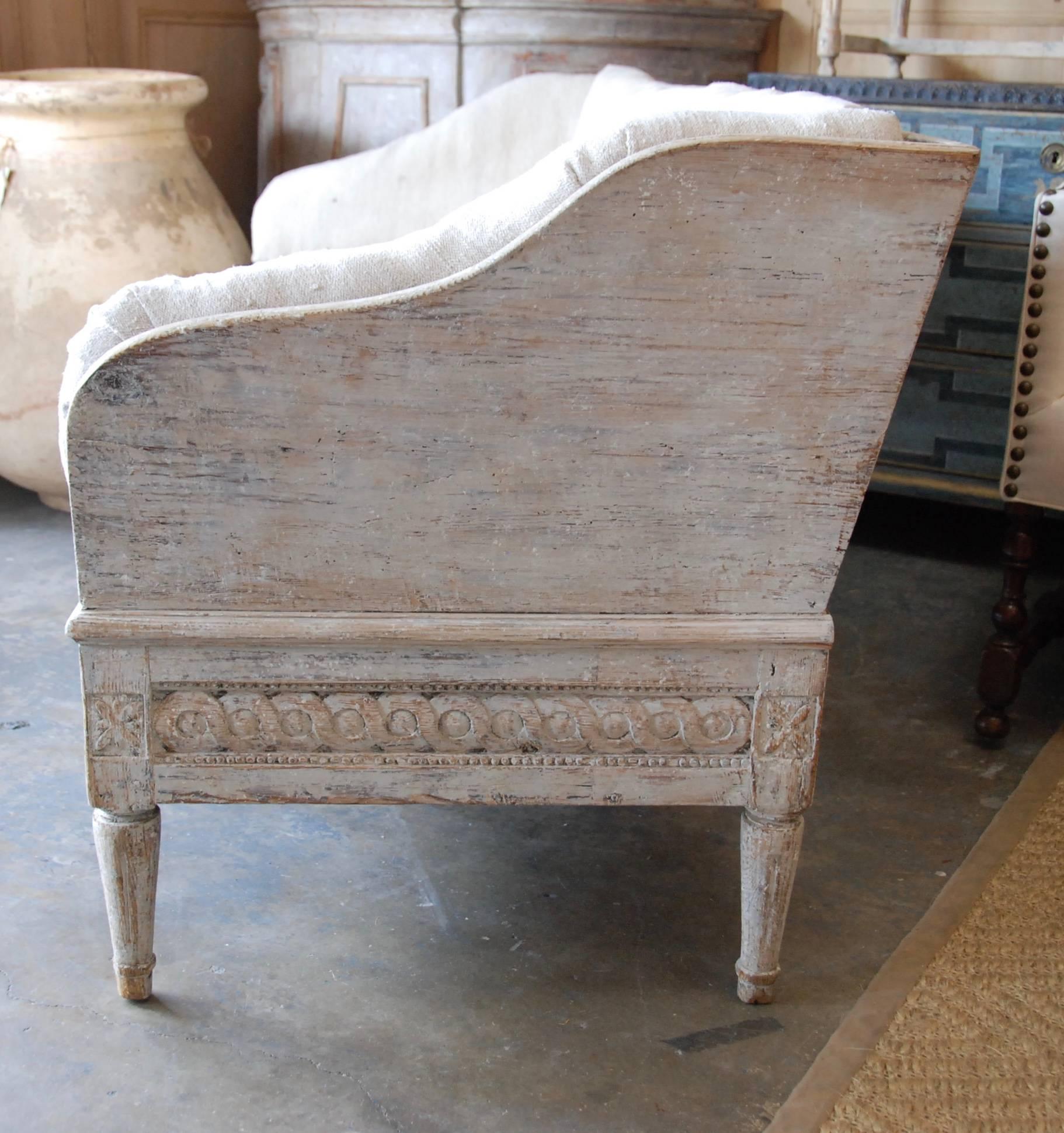 18th Century Swedish Trag Sofa For Sale 3