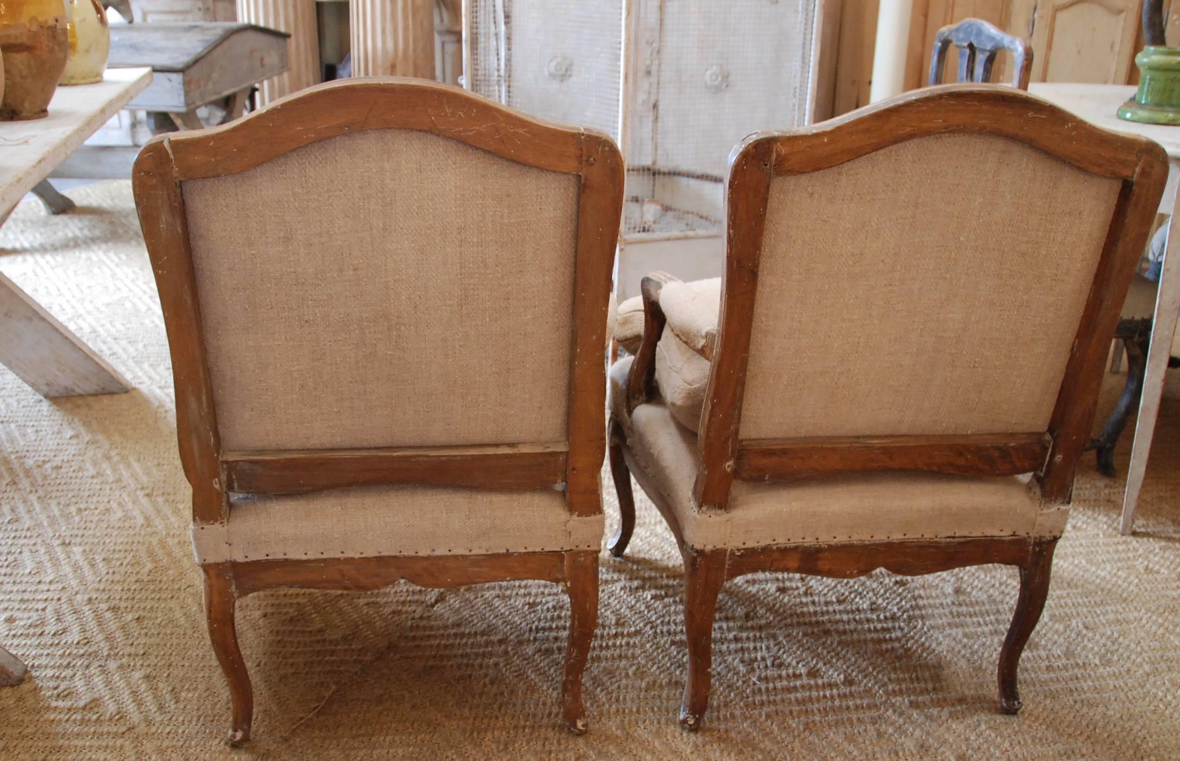 Pair of 19th Century French Bergère Chairs In Excellent Condition For Sale In Encinitas, CA