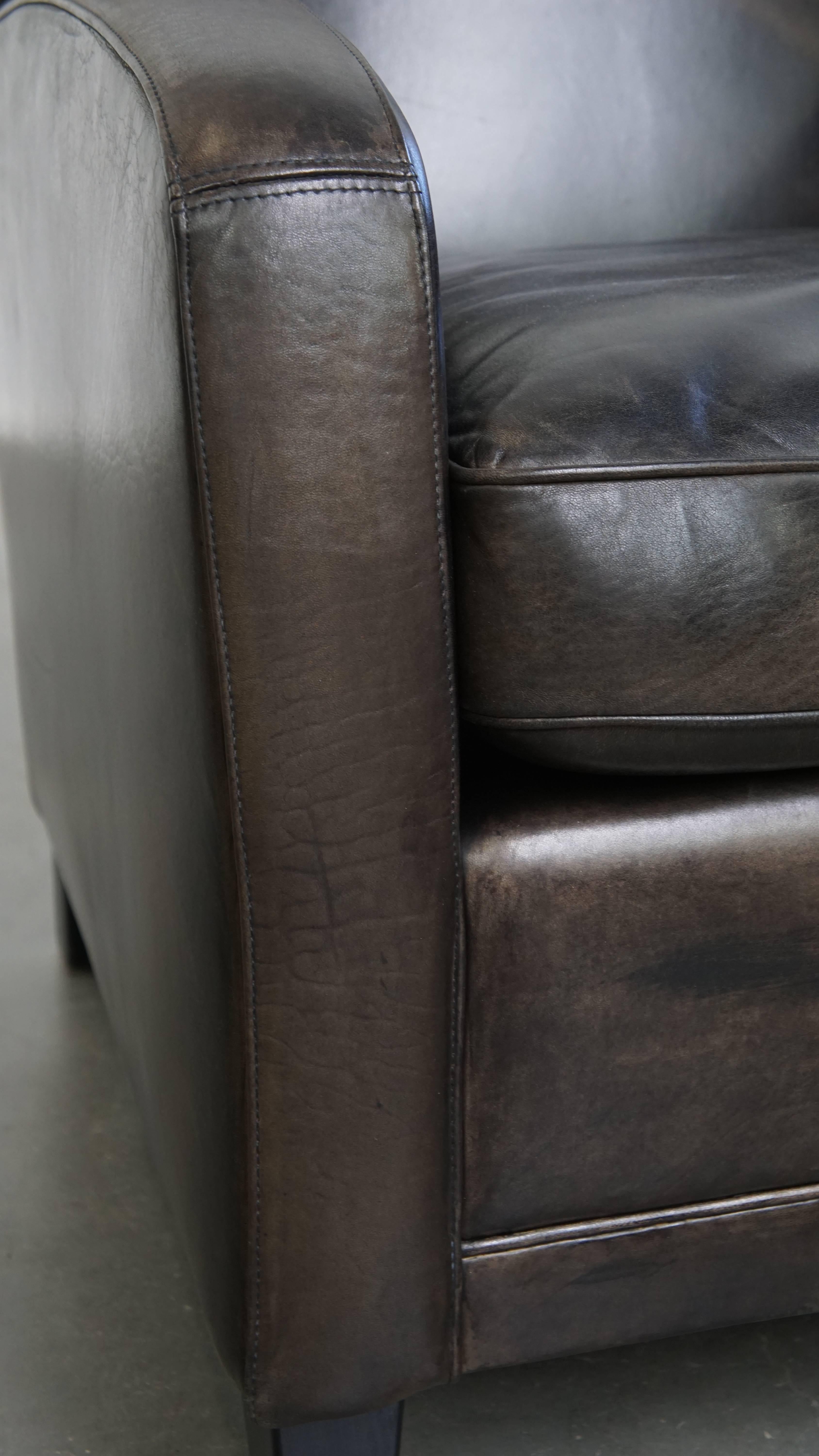 Fauteuil design noir/gris en cuir de mouton en vente 2