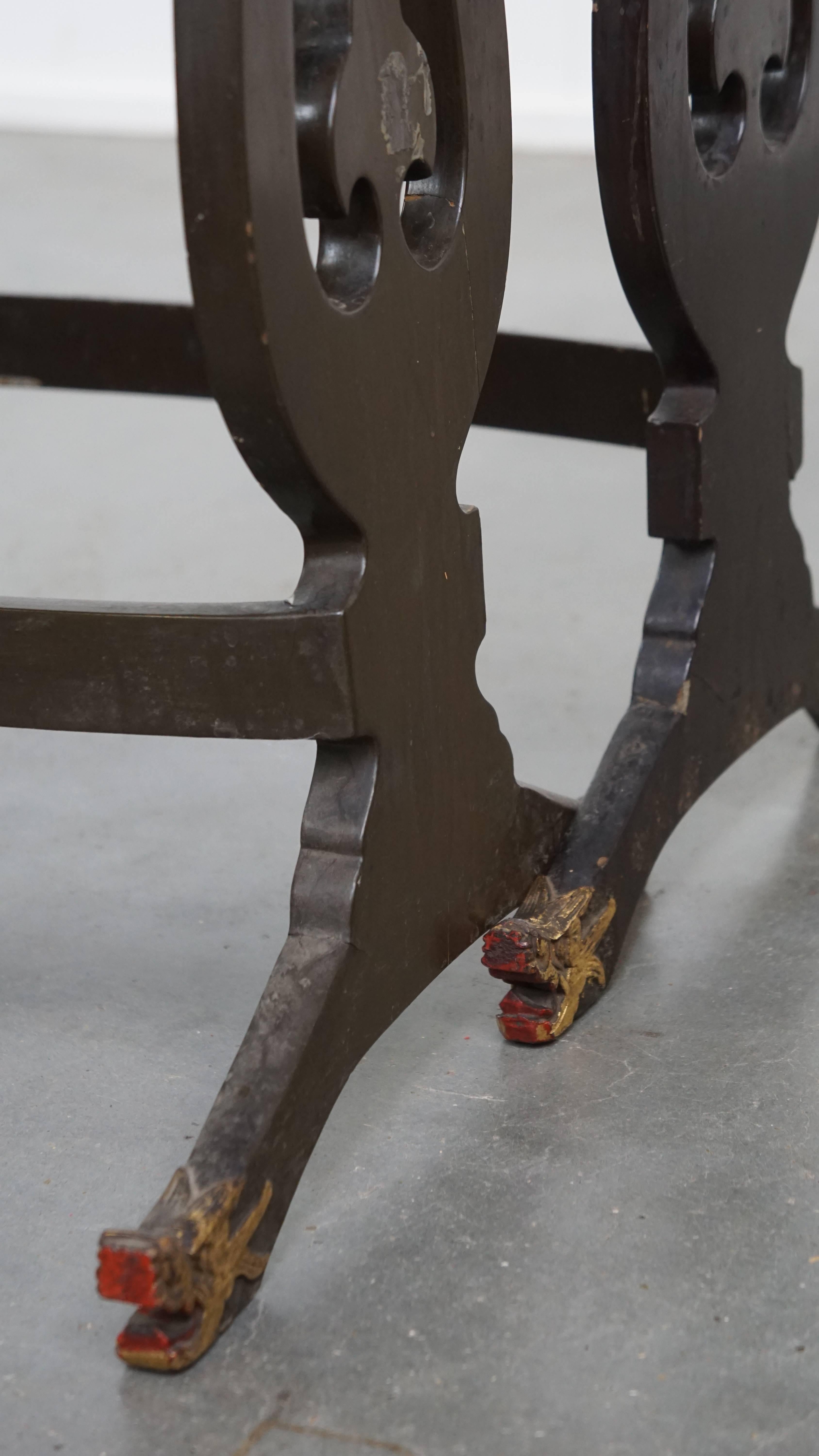 Set of 2 vintage Japanese lacquered side tables For Sale 3