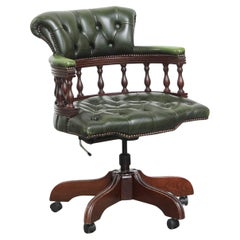 Sedia da ufficio Chesterfield in stile inglese in pelle di vacchetta verde e legno