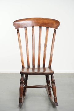 English oak Windsor rocking chair from the early 19th century