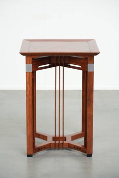 Tall Art Deco design side table with removable top