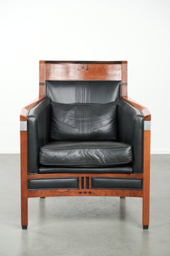 Sillón de cuero negro de diseño Art Déco en buen estado