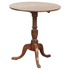 Nice antique English tilt-top table with a wonderful patina