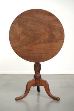 Nice antique English tilt-top table with a wonderful patina