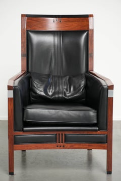 Cow leather Art Deco design armchair with a timeless look