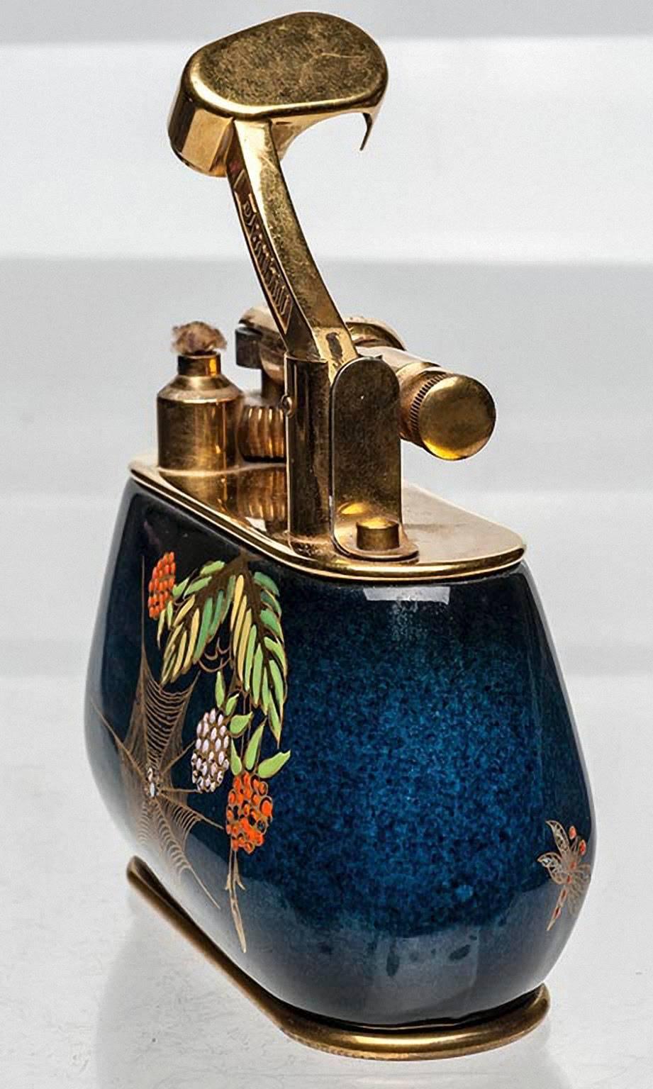 English Dunhill Ceramic Carlton Ware Table Lighter