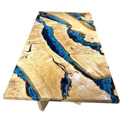 Mesa de madera de comedor a medida Mappa Burl Deep Blue Epoxy Resin River