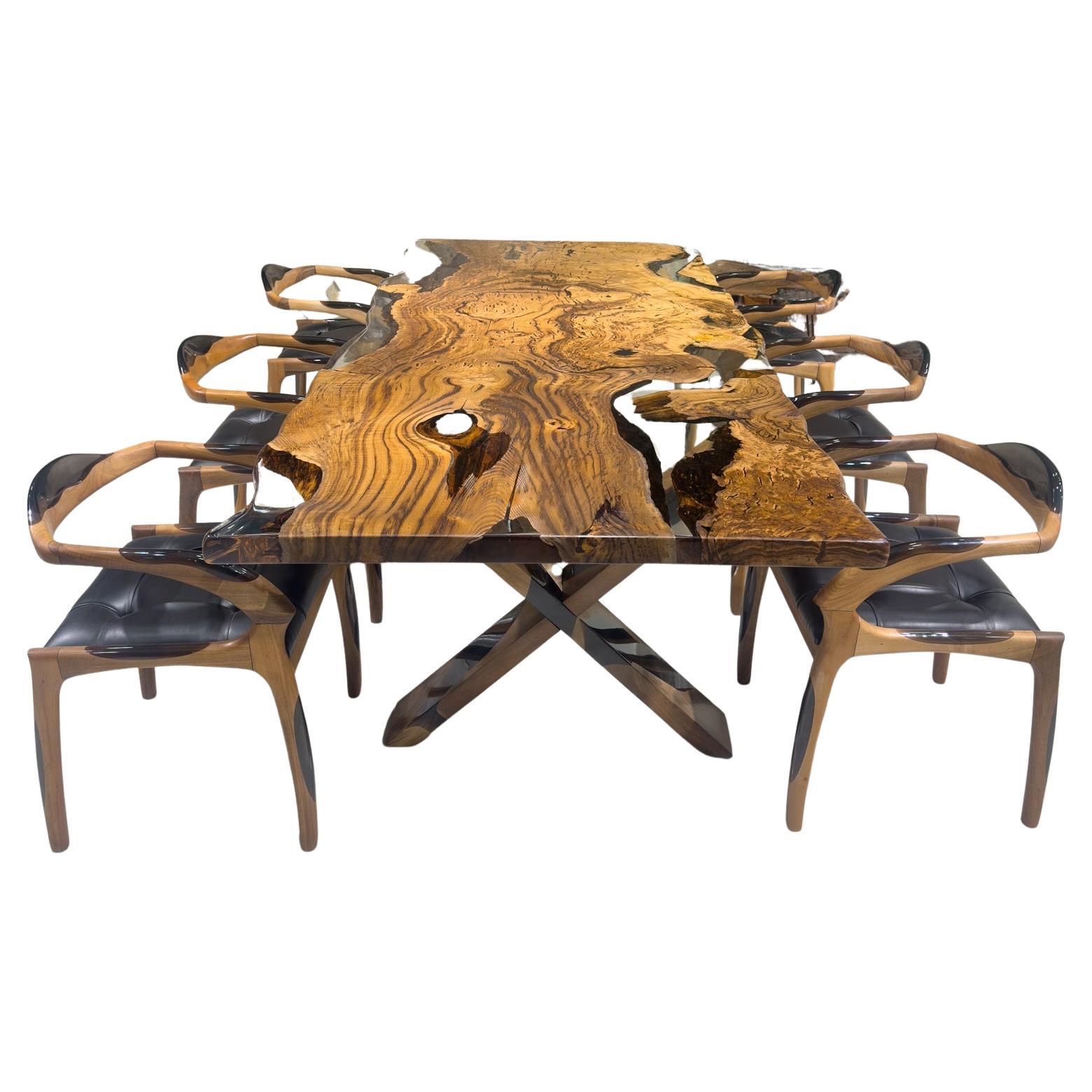 Kastanienholz Live Edge Epoxidharz Esstisch  / Konferenzraum-Tisch

Dieser Tisch ist aus einer einteiligen, natürlichen Kastanienplatte gefertigt. Wir haben klares, transparentes Epoxidharz mit der einzigartigen Struktur der Kastanienplatten