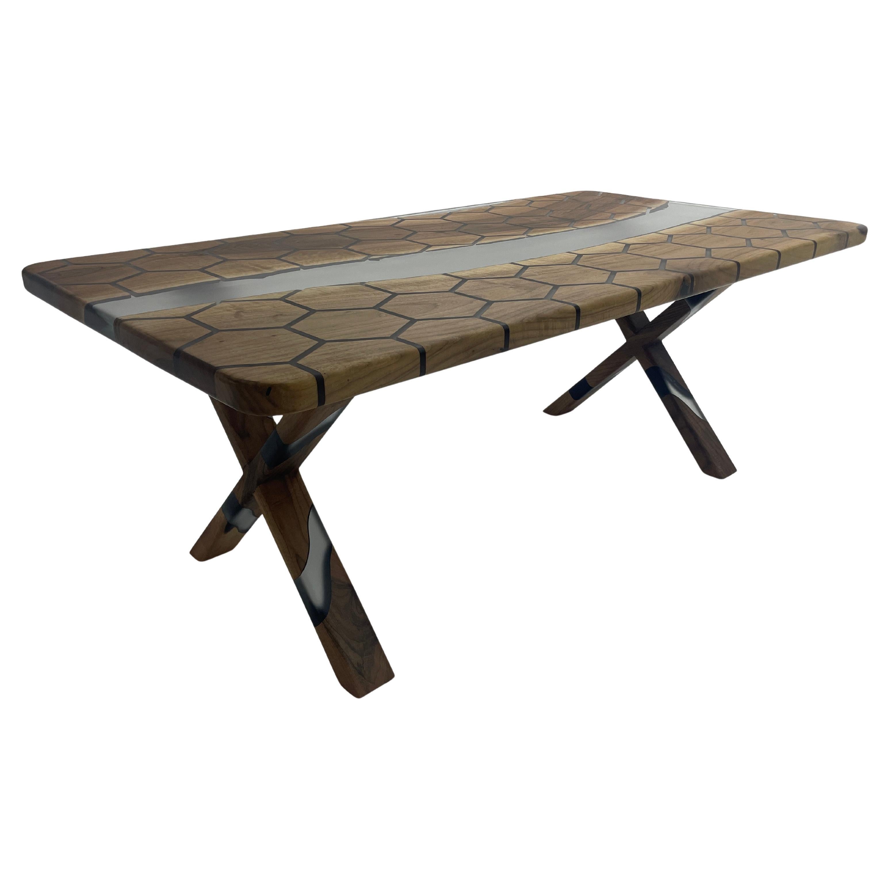 HEXAGON EPOXY RESIN DINING TABLE 

This epoxy table emerges as a unique work of art, inspired by nature's beauty. With its honeycomb pattern and hexagonal shapes, it offers an aesthetic delight. 

Our narrative embodies the magnificent order and