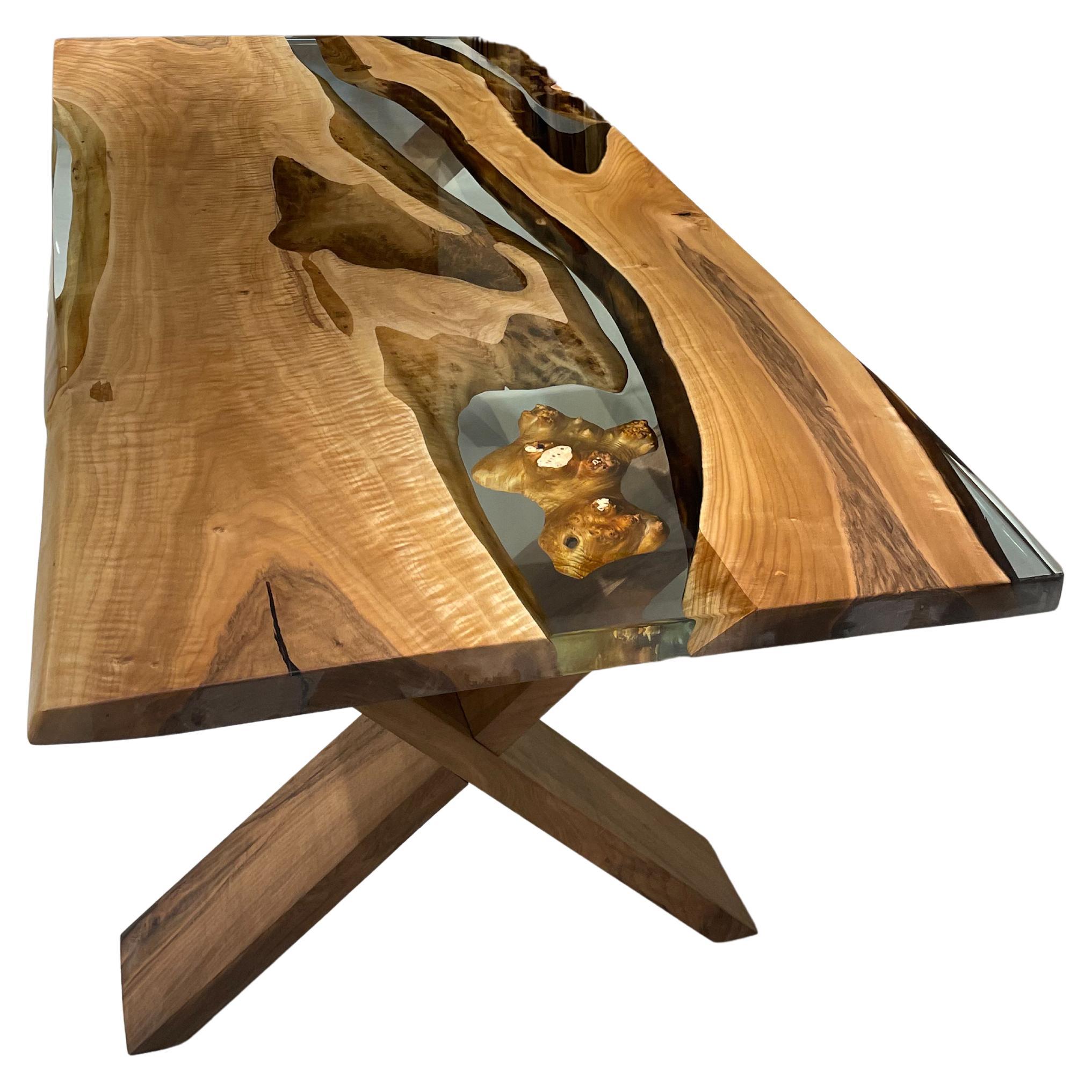 Tavolo in resina di legno di noce chiaro - Cucina Wood Custom Furniture