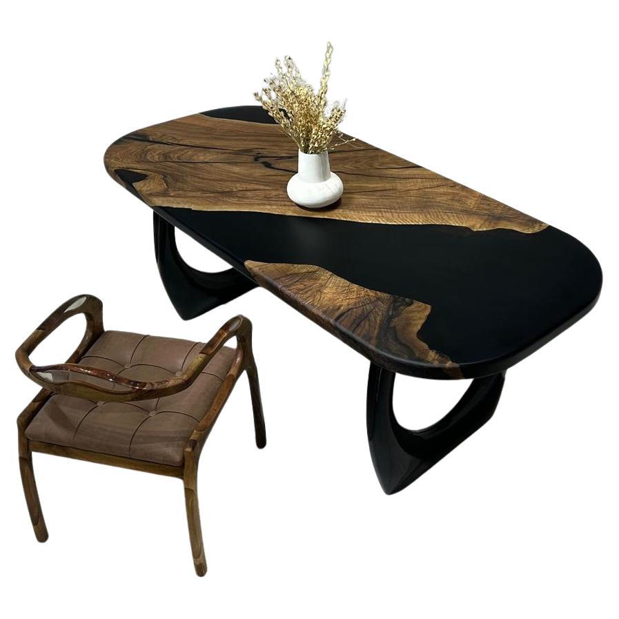 Tavolo da pranzo in legno nero in resina epossidica - Tavolo personalizzato in noce nero - Tavolo Wood
