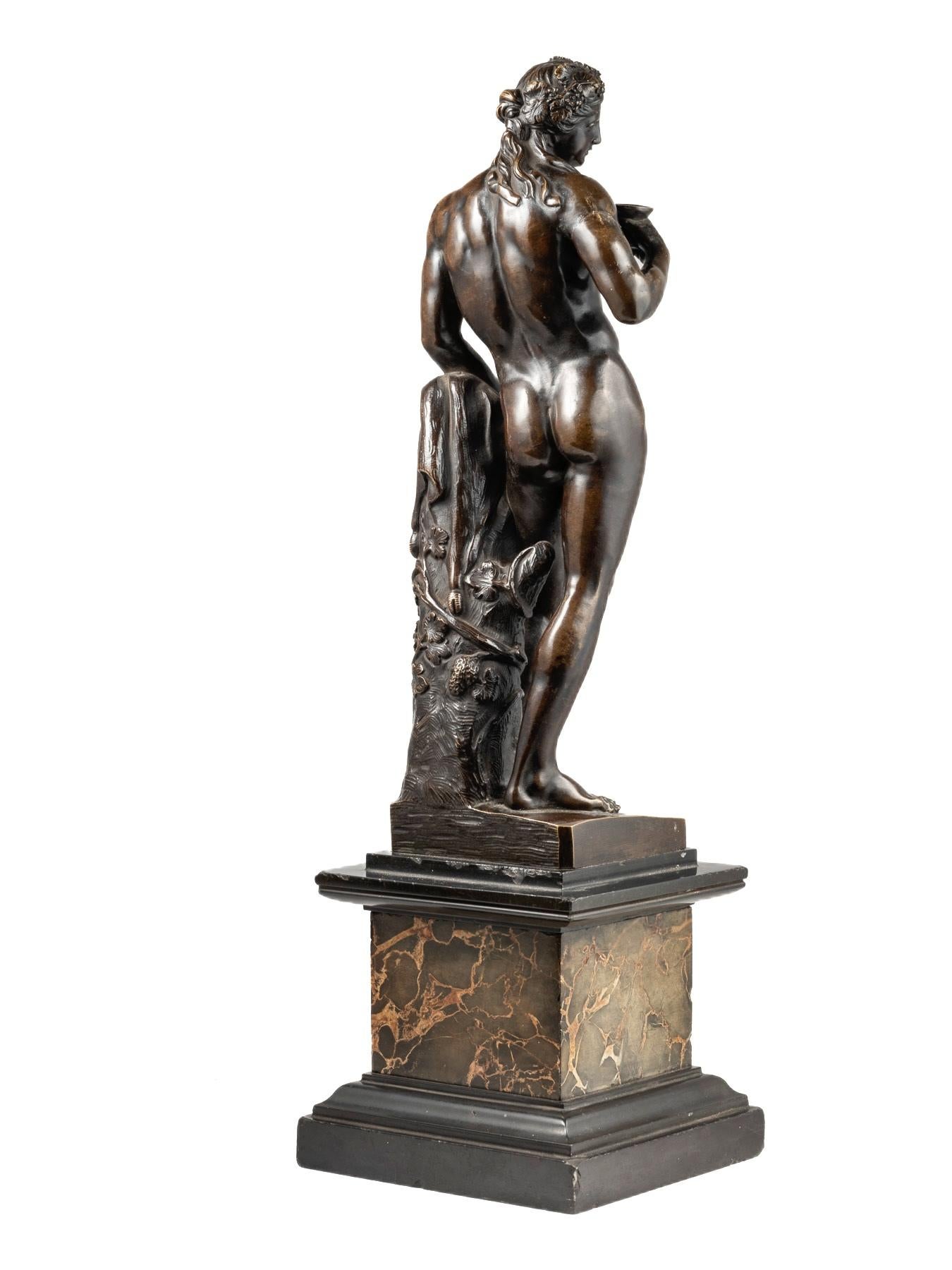 Neoclassico Scultura in bronzo patinato di Bacco del 18/19° secolo A.I.C. in vendita