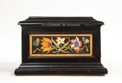 Äußerst bedeutende und seltene italienische Schatulle mit Pietra-Dura-Intarsien aus dem 17. Jahrhundert