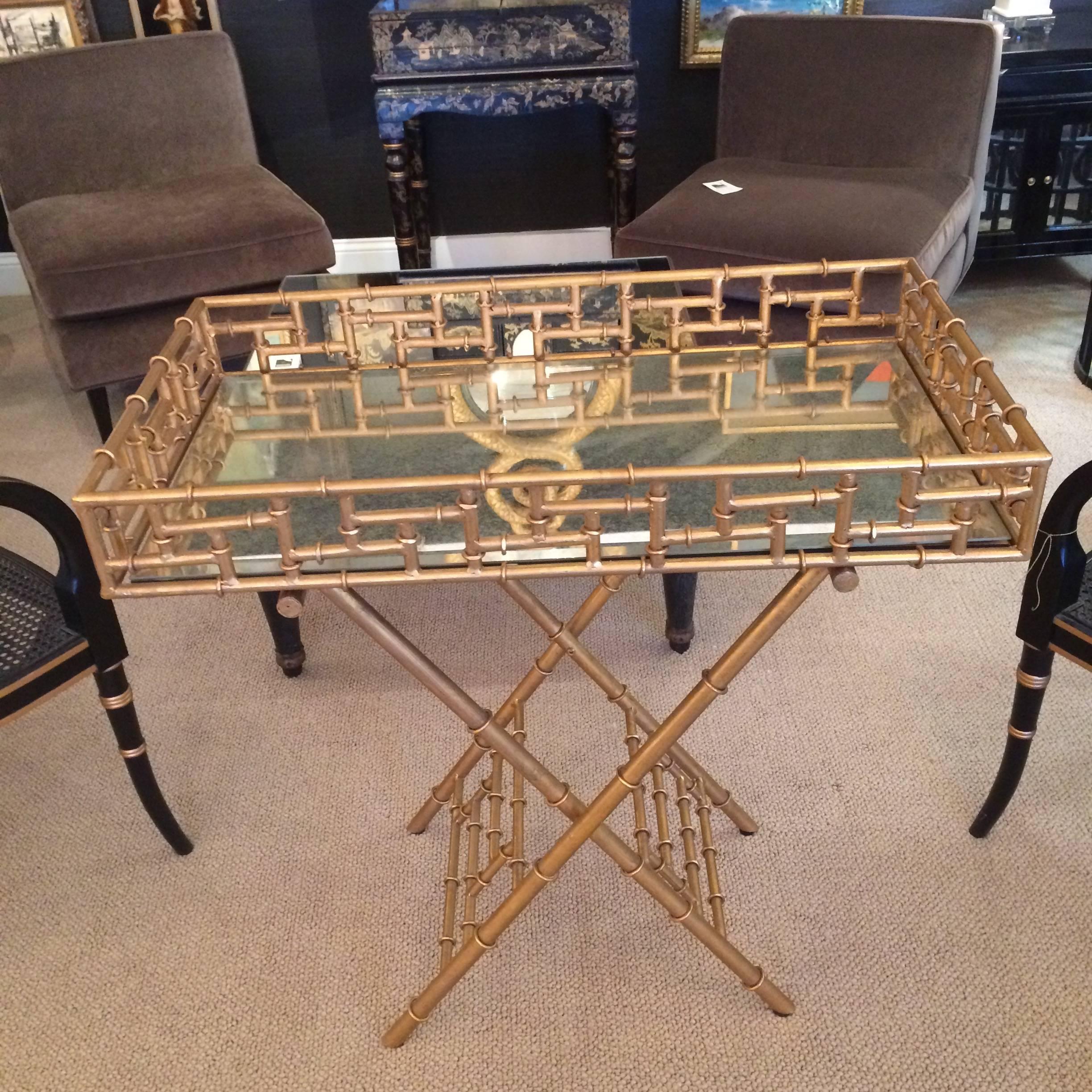 Unknown Elegant Midcentury Chinoiserie Style Gilt Metal Bar
