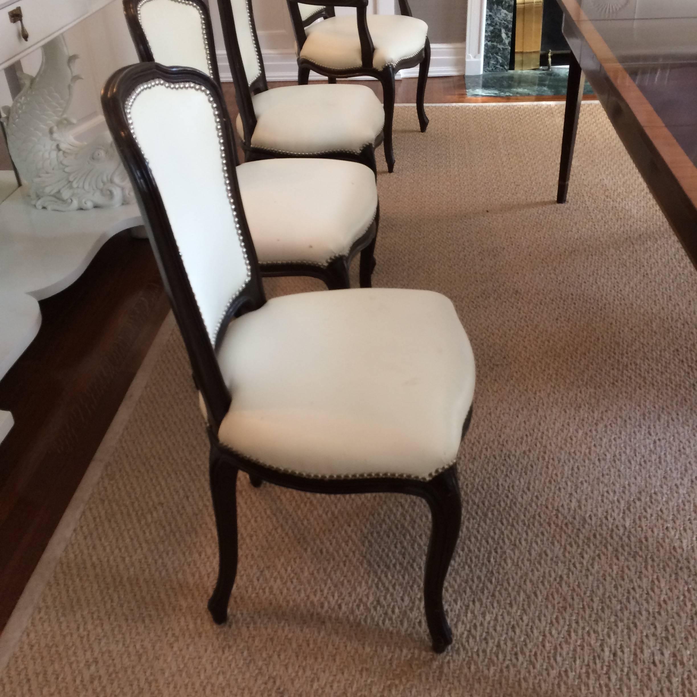 Set of Ten Glam Vintage Dining Chairs in Updated White Leather 1