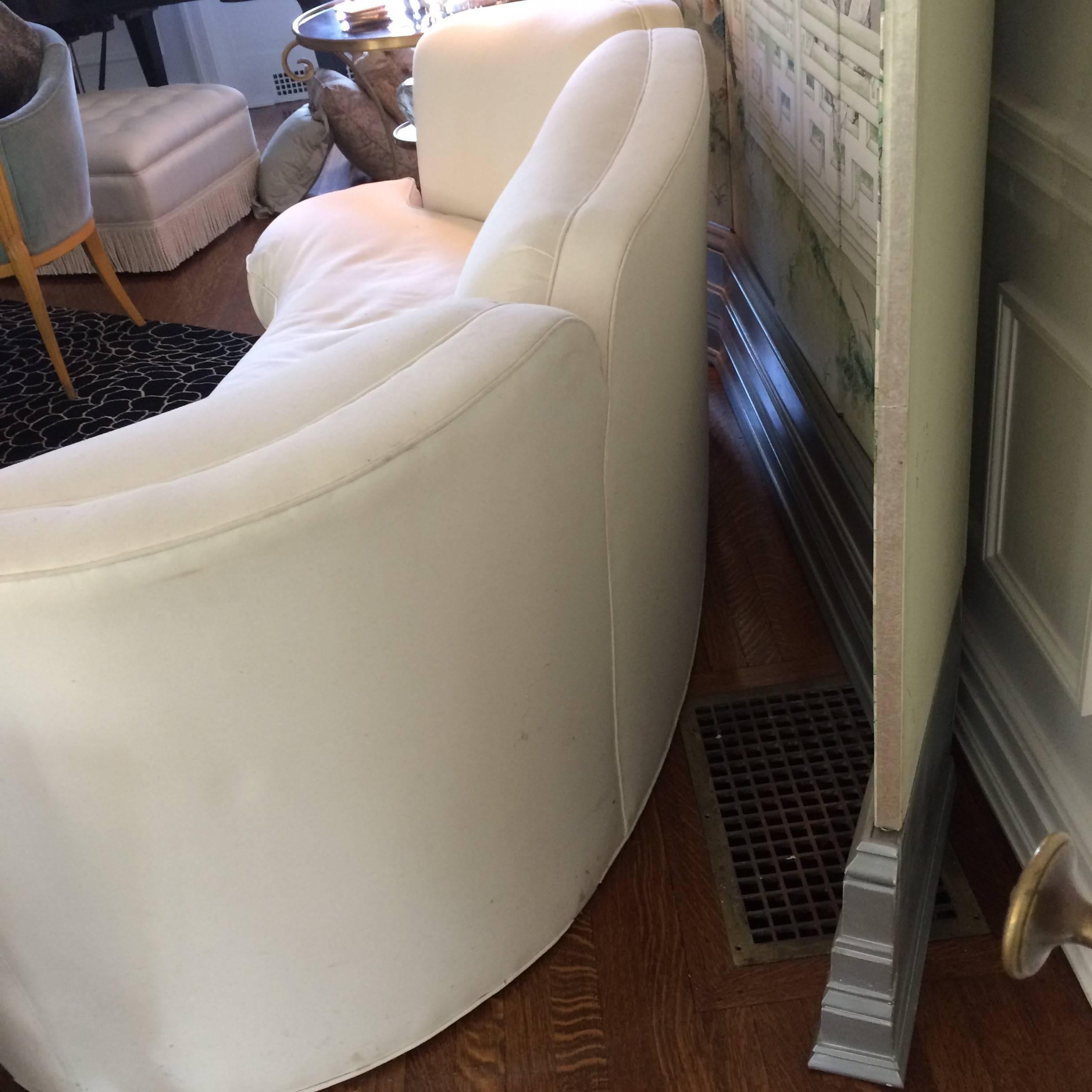 curved single sofa