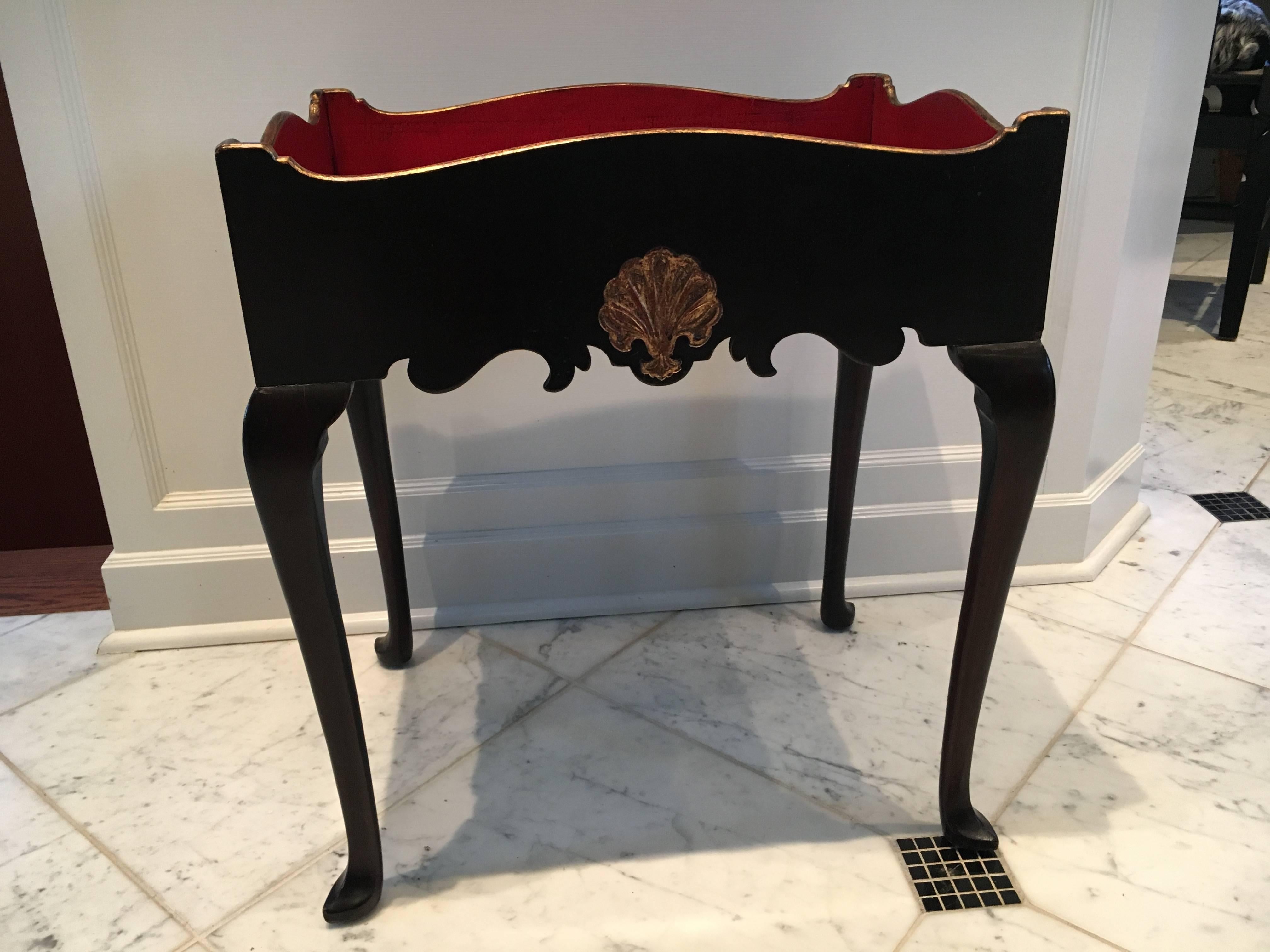 Late 20th Century Classy Black, Red and Gold Side Table with Open Tray Top