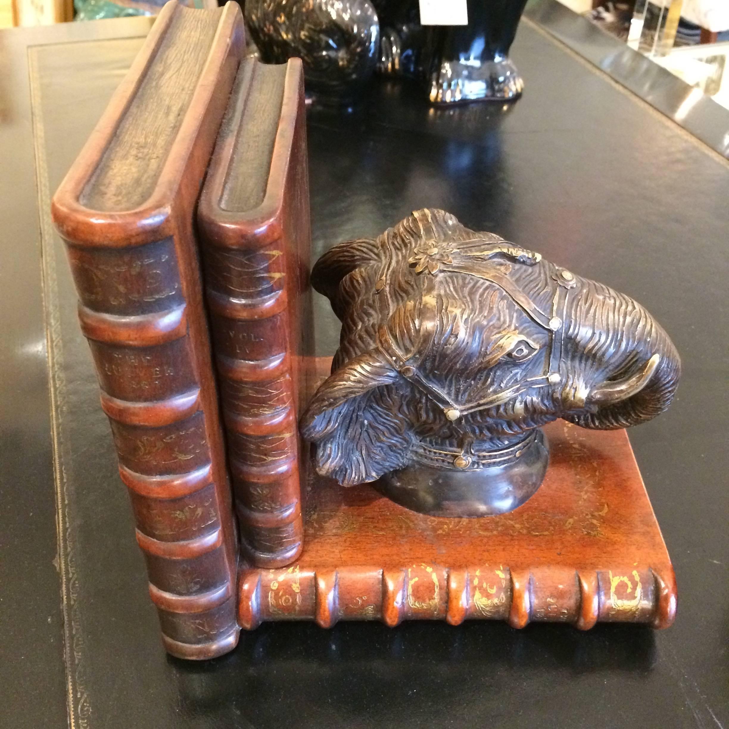masculine bookends