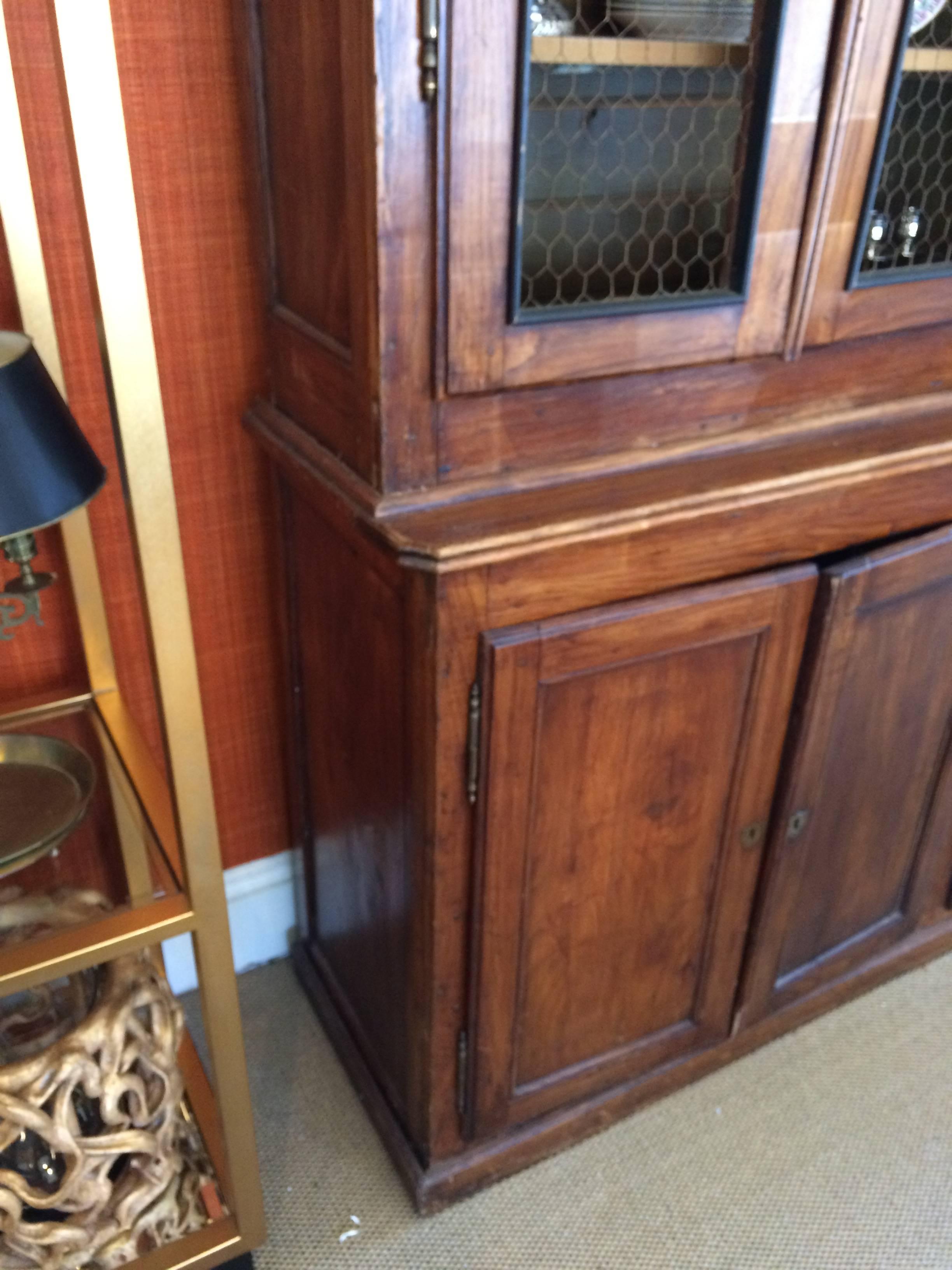 Fantastic Tall Mahogany Antique Bookcase Cabinet In Good Condition In Hopewell, NJ