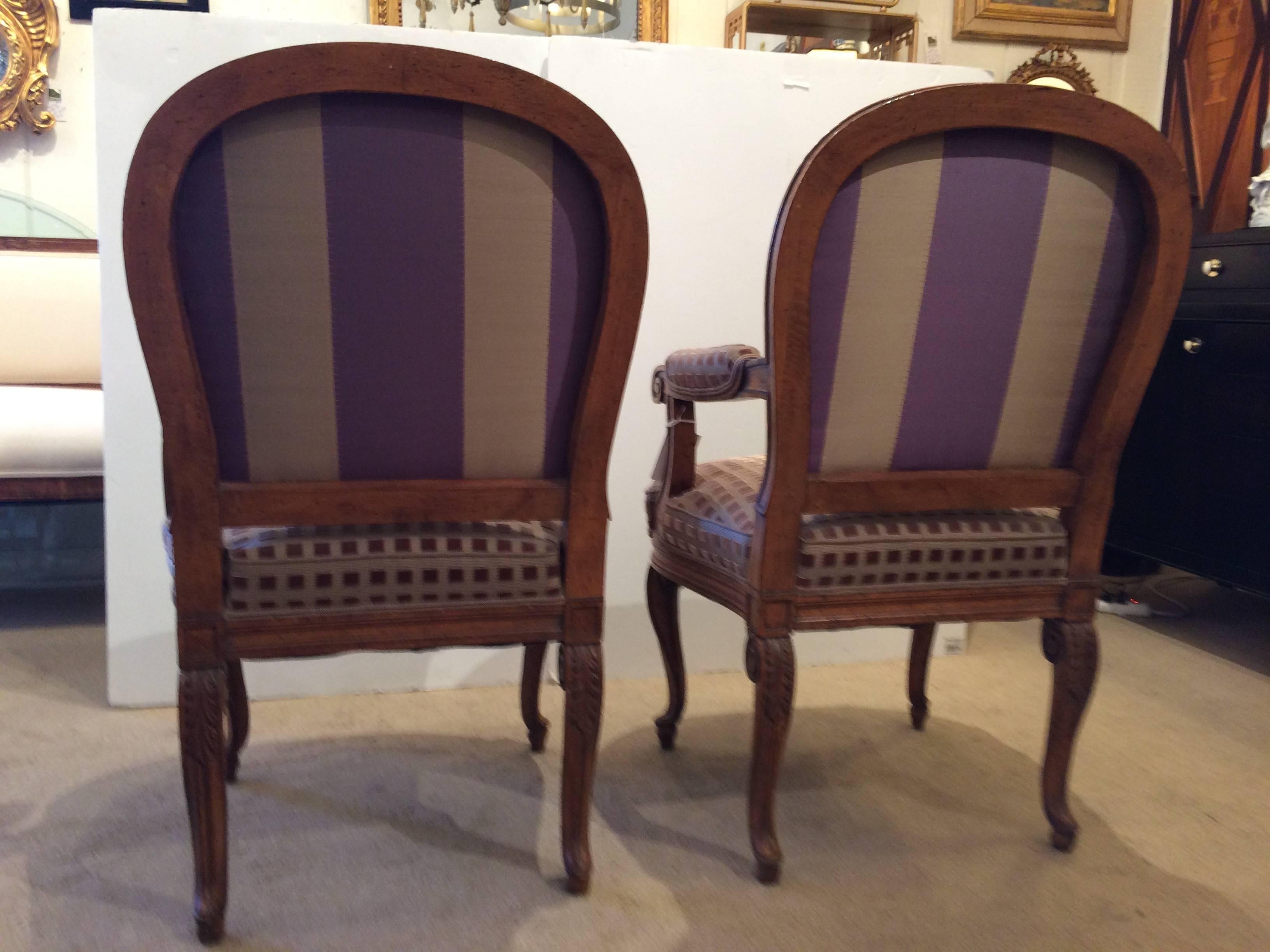 American Pair of Stylishly Upholstered Carved Walnut French Armchairs For Sale