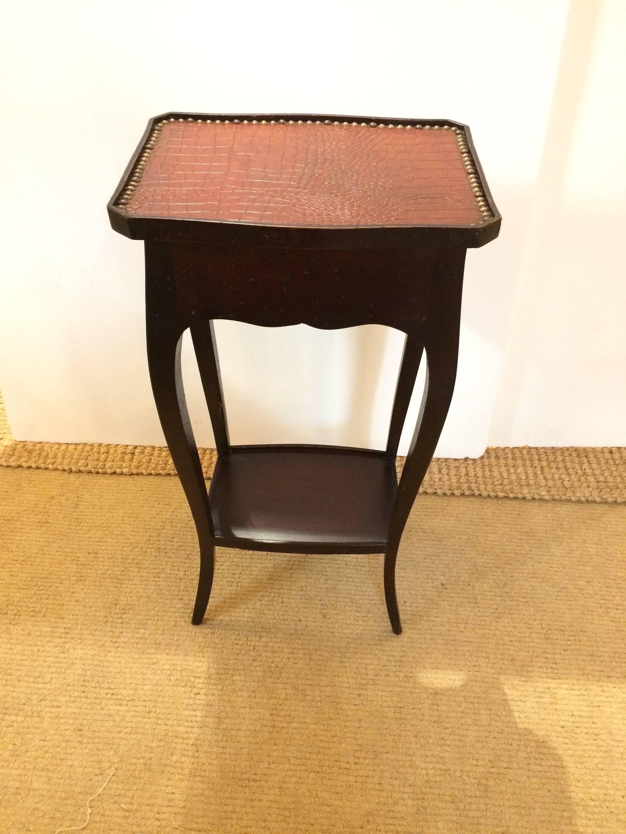 Handsome Faux Alligator and Ebonized Walnut Side Table End Table 1