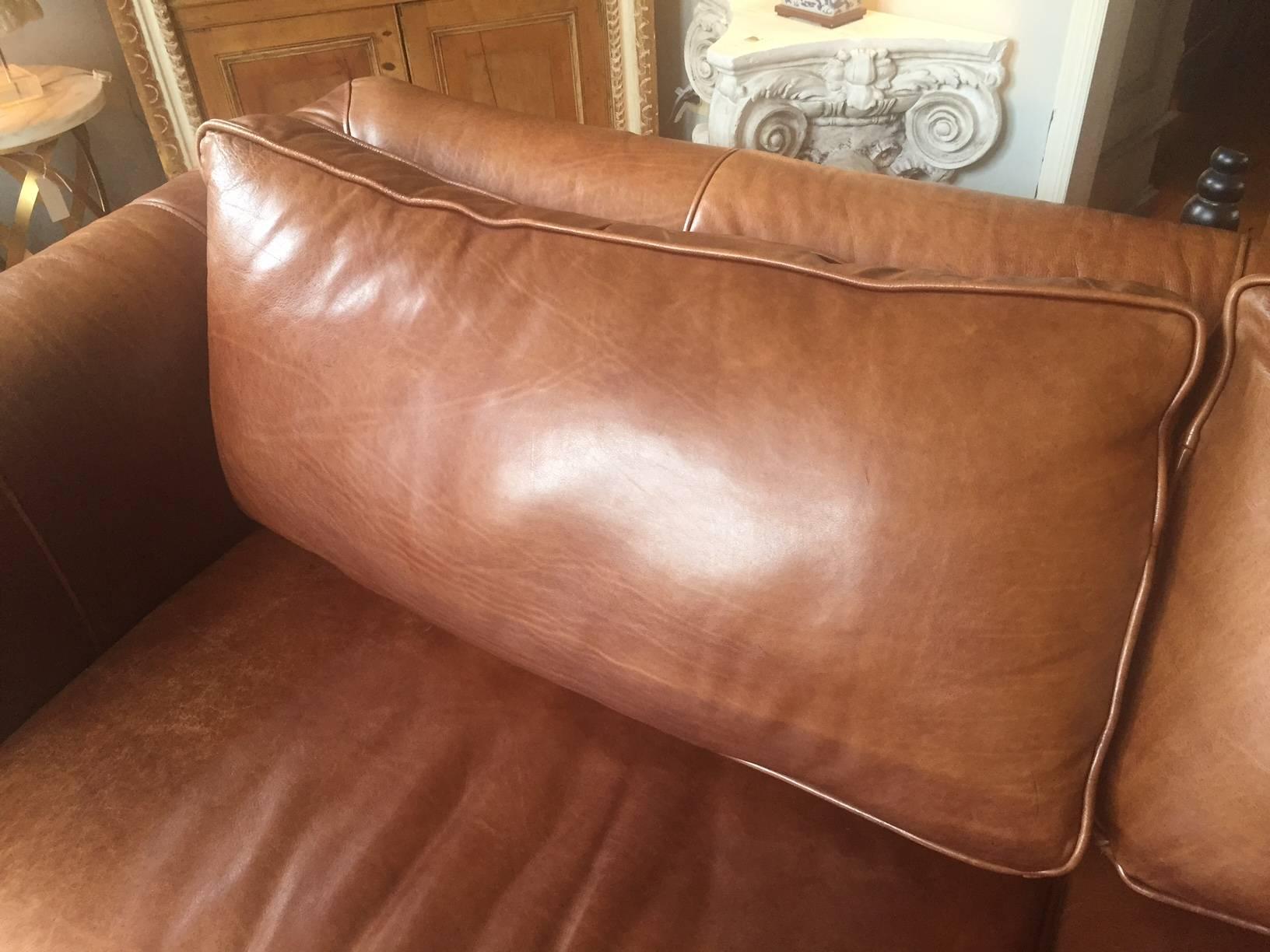 Sumptuous Soft Large Brown Leather Sofa In Excellent Condition In Hopewell, NJ
