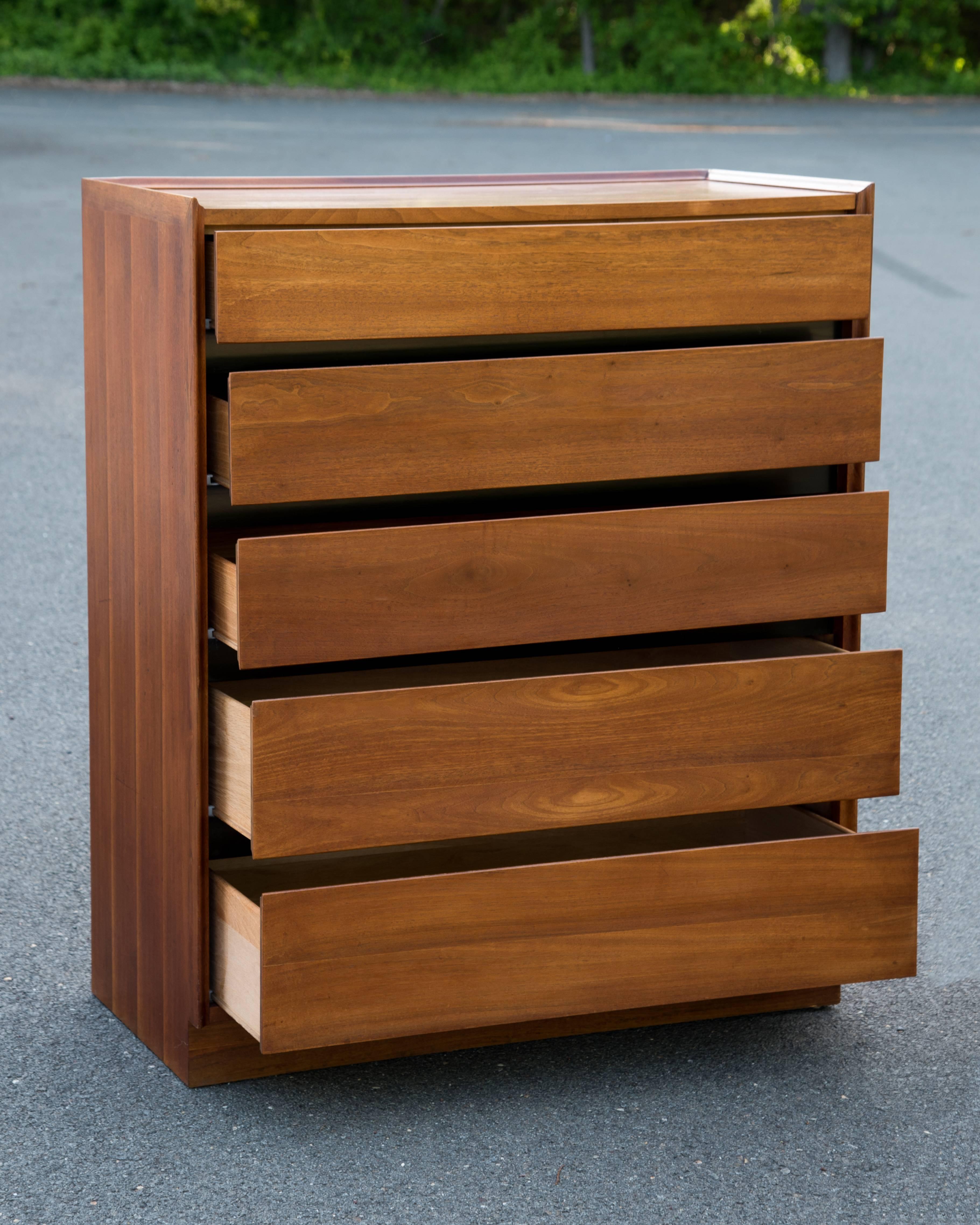 dillingham esprit dresser