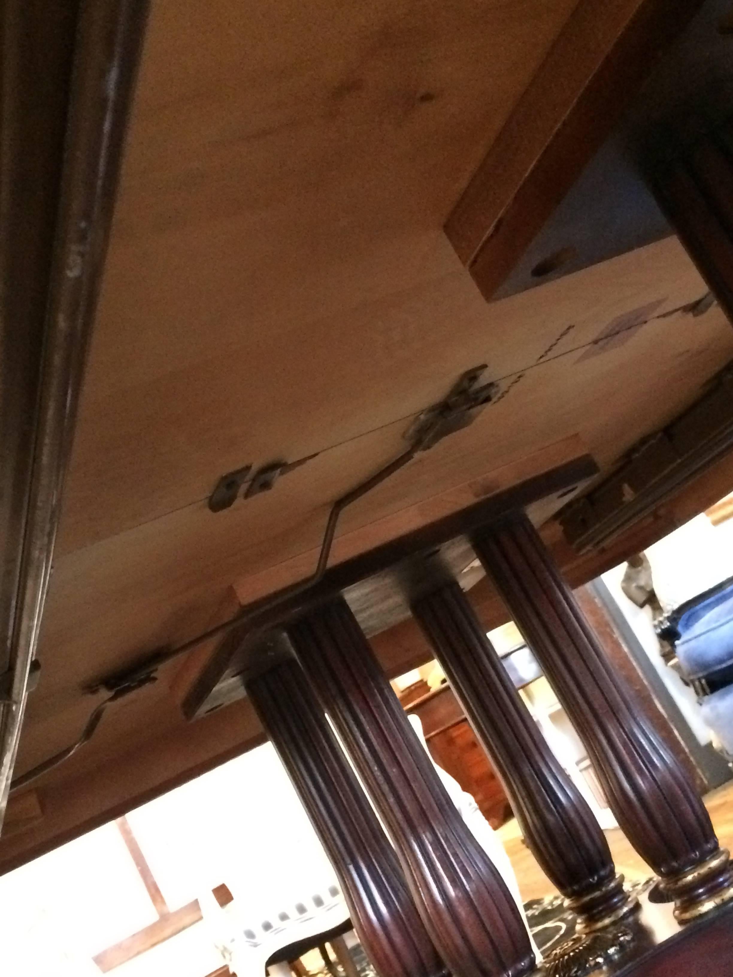 Very Impressive Large Rectangular Double Pedestal Mahogany Dining Table 4