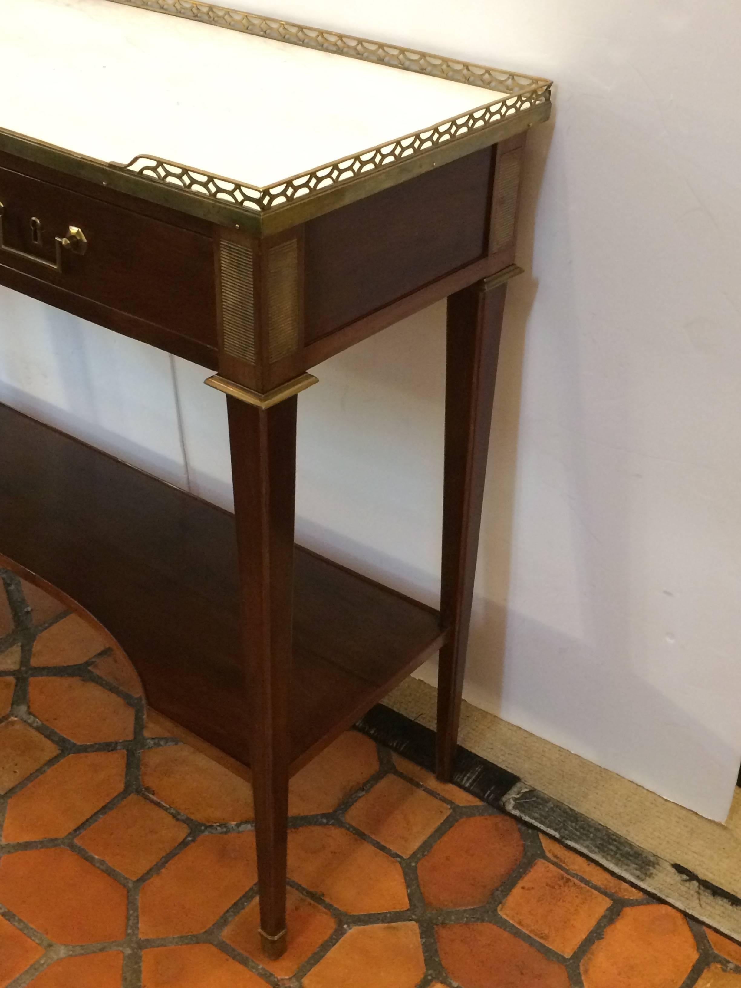 19th Century French Directoire Mahogany and Marble Console Server Credenza In Excellent Condition In Hopewell, NJ