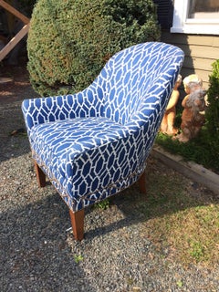 Zippy Blue and White Club Chair