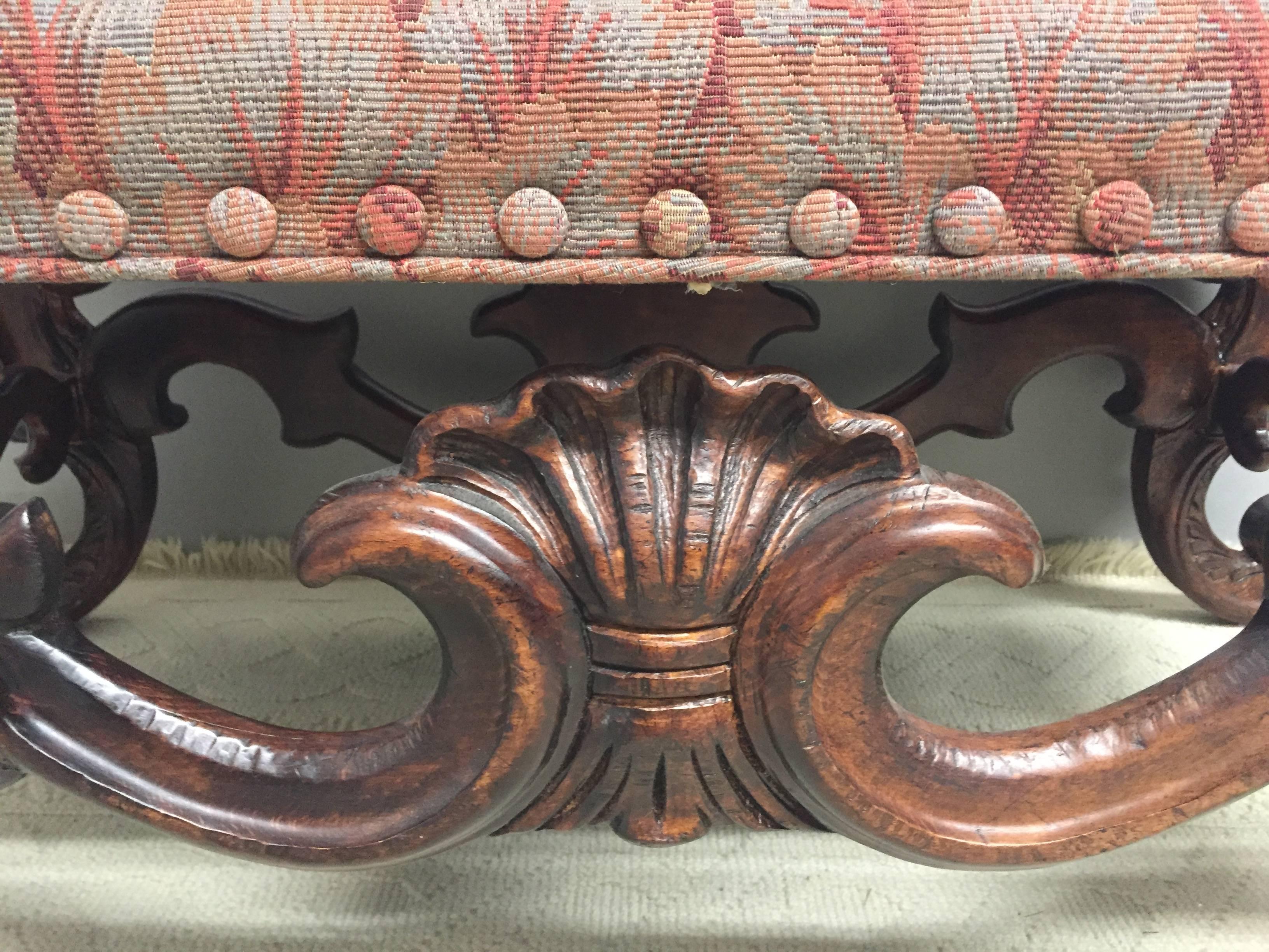 Regal Baronial Carved Wood and Upholstered Bench by Baker In Excellent Condition In Hopewell, NJ