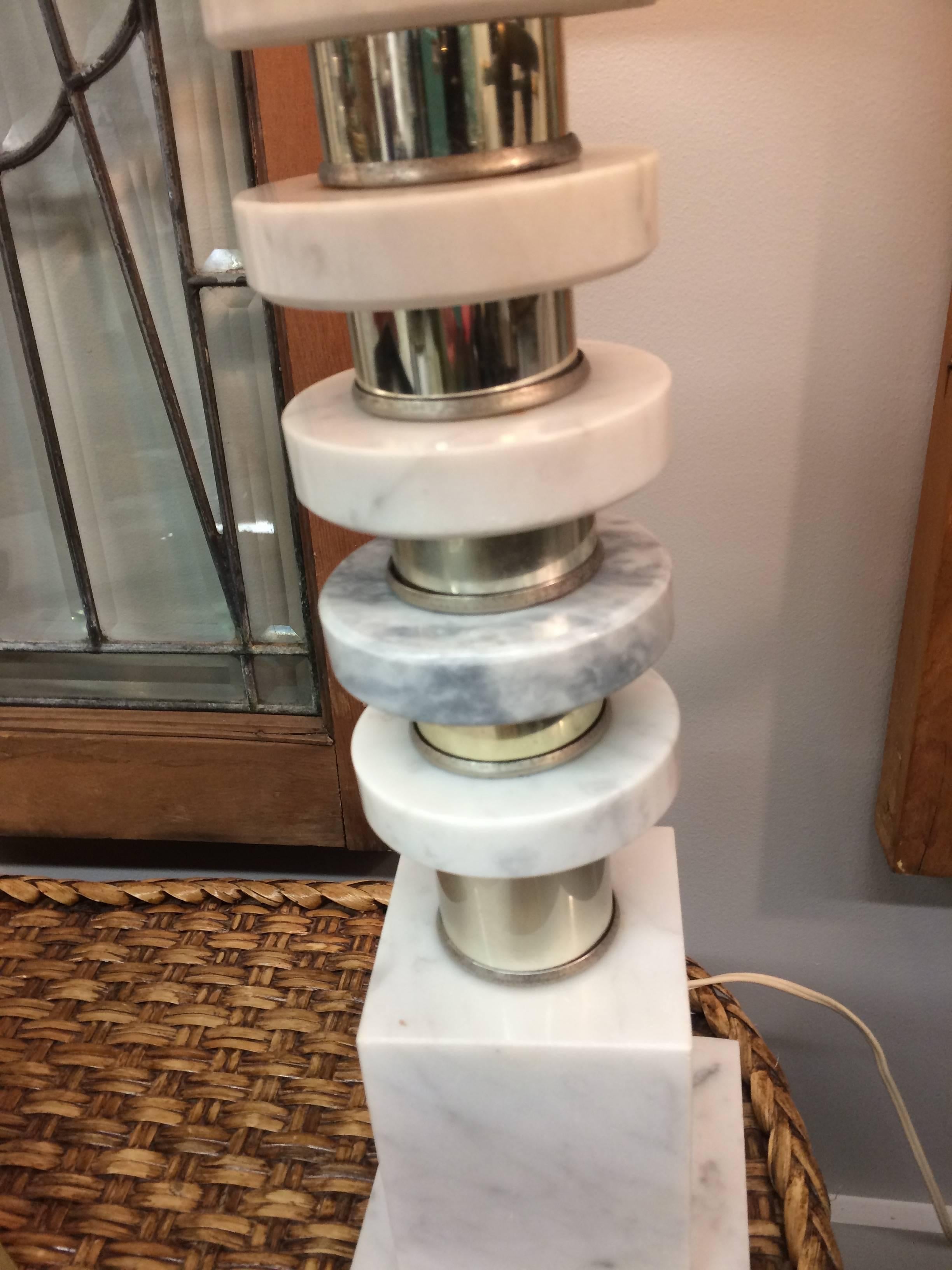 Pair of Handsome Italian Mid-Century Modern Marble and Chrome Lamps In Good Condition For Sale In Hopewell, NJ