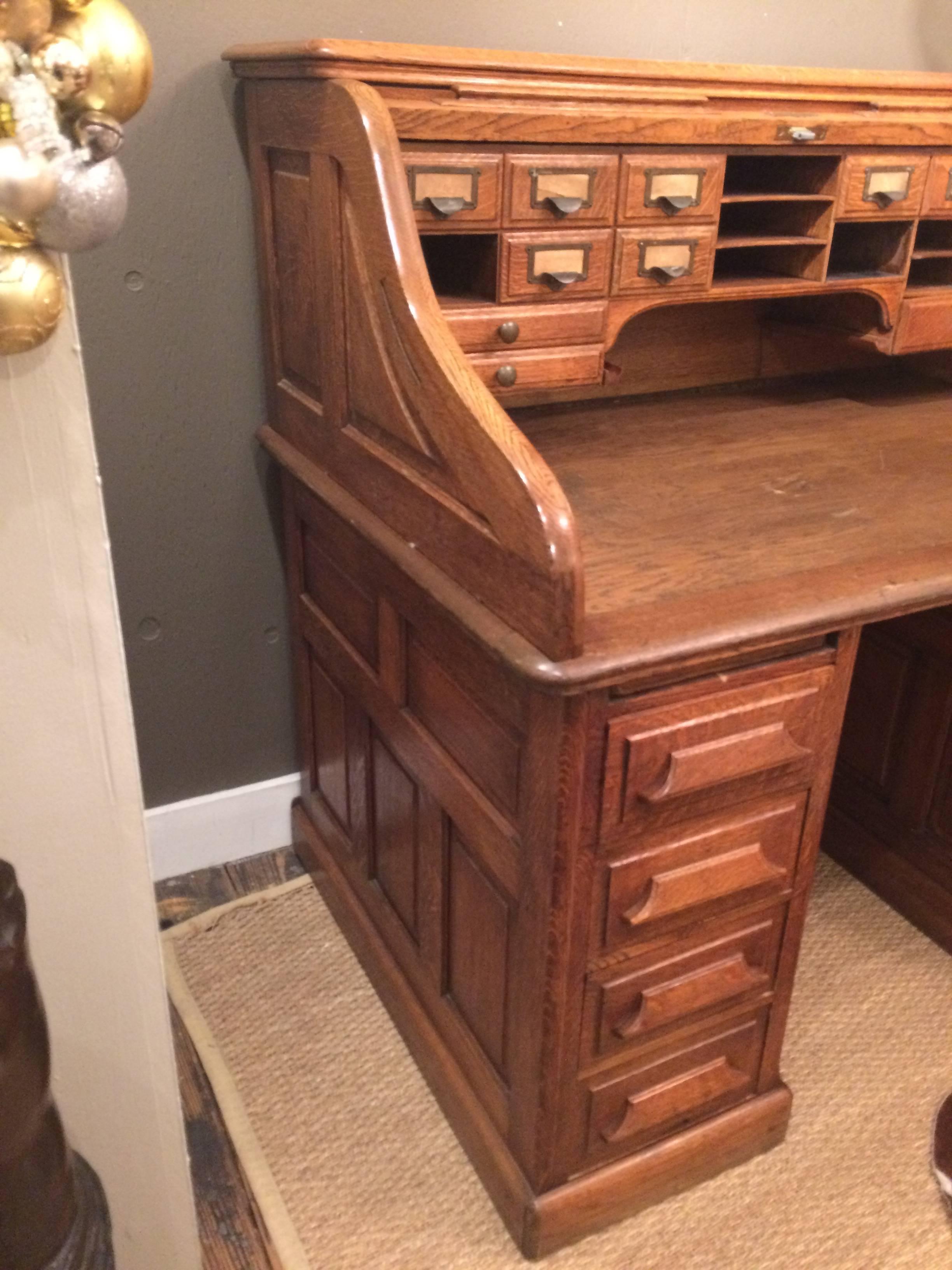 American Masculine 19th Century Big and Roomy Roll Top Desk