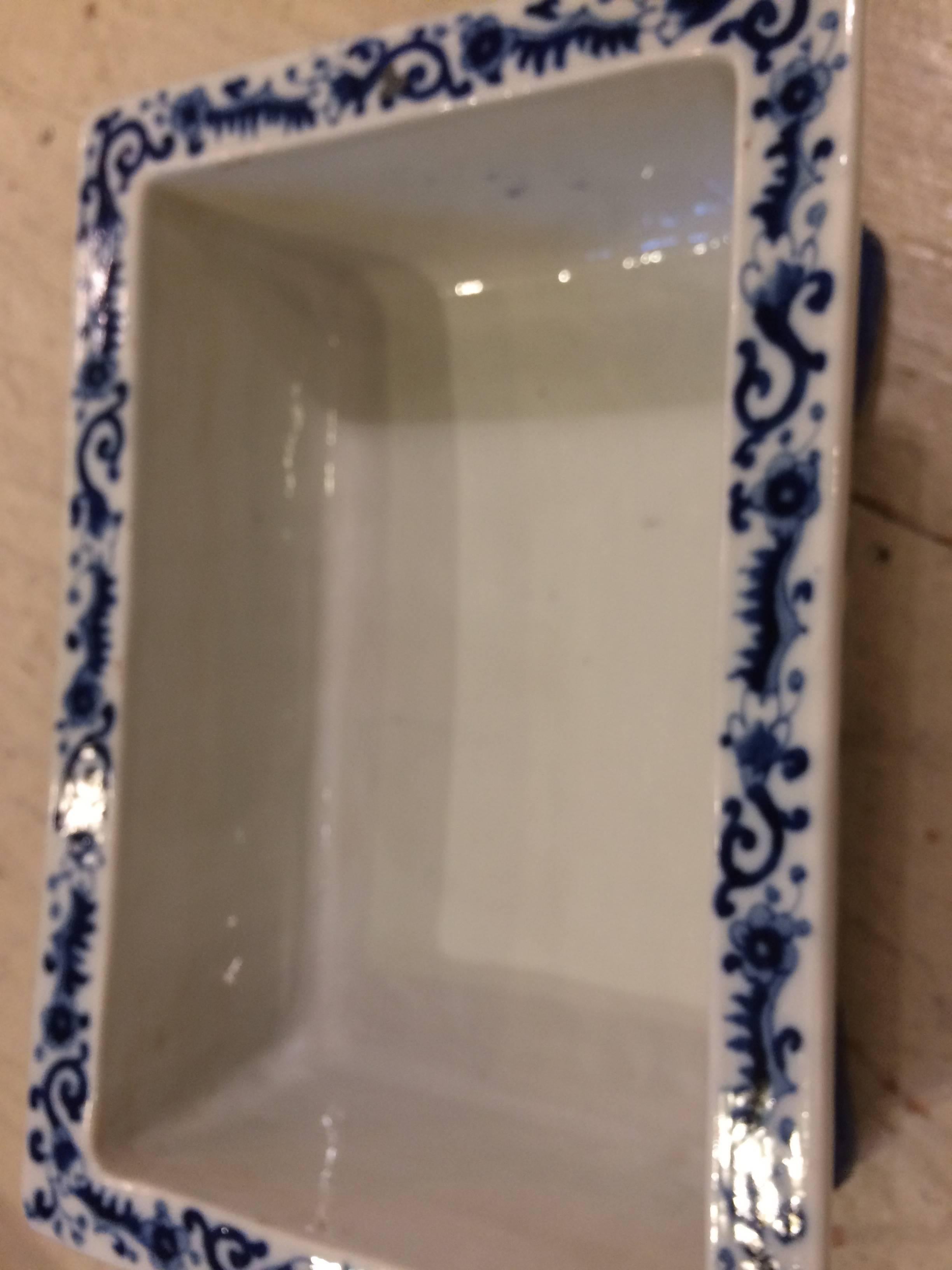 Porcelain Lovely 19th Century English Blue and White Planter Jardiniere Cachepot