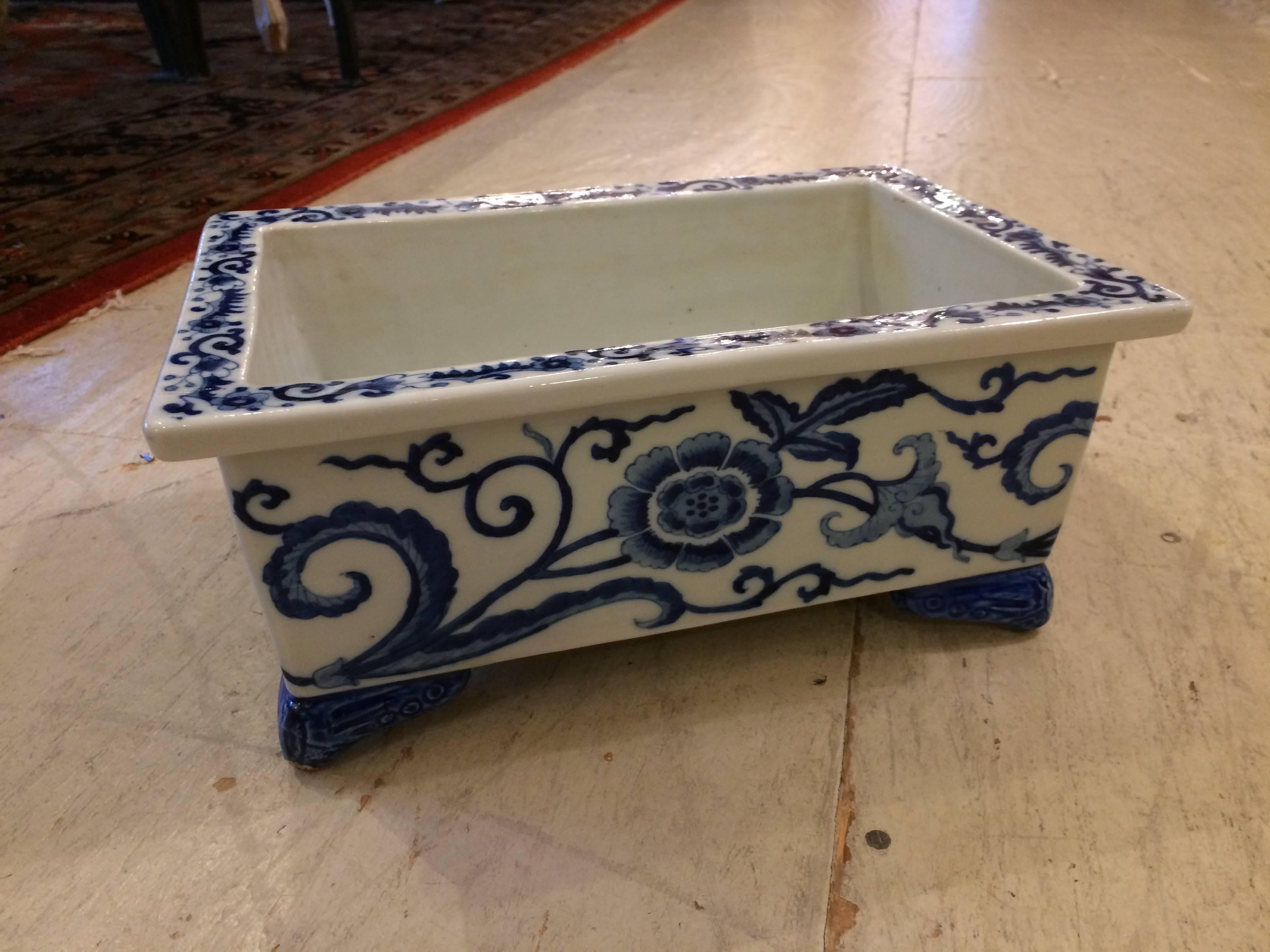 Mid-19th Century Lovely 19th Century English Blue and White Planter Jardiniere Cachepot