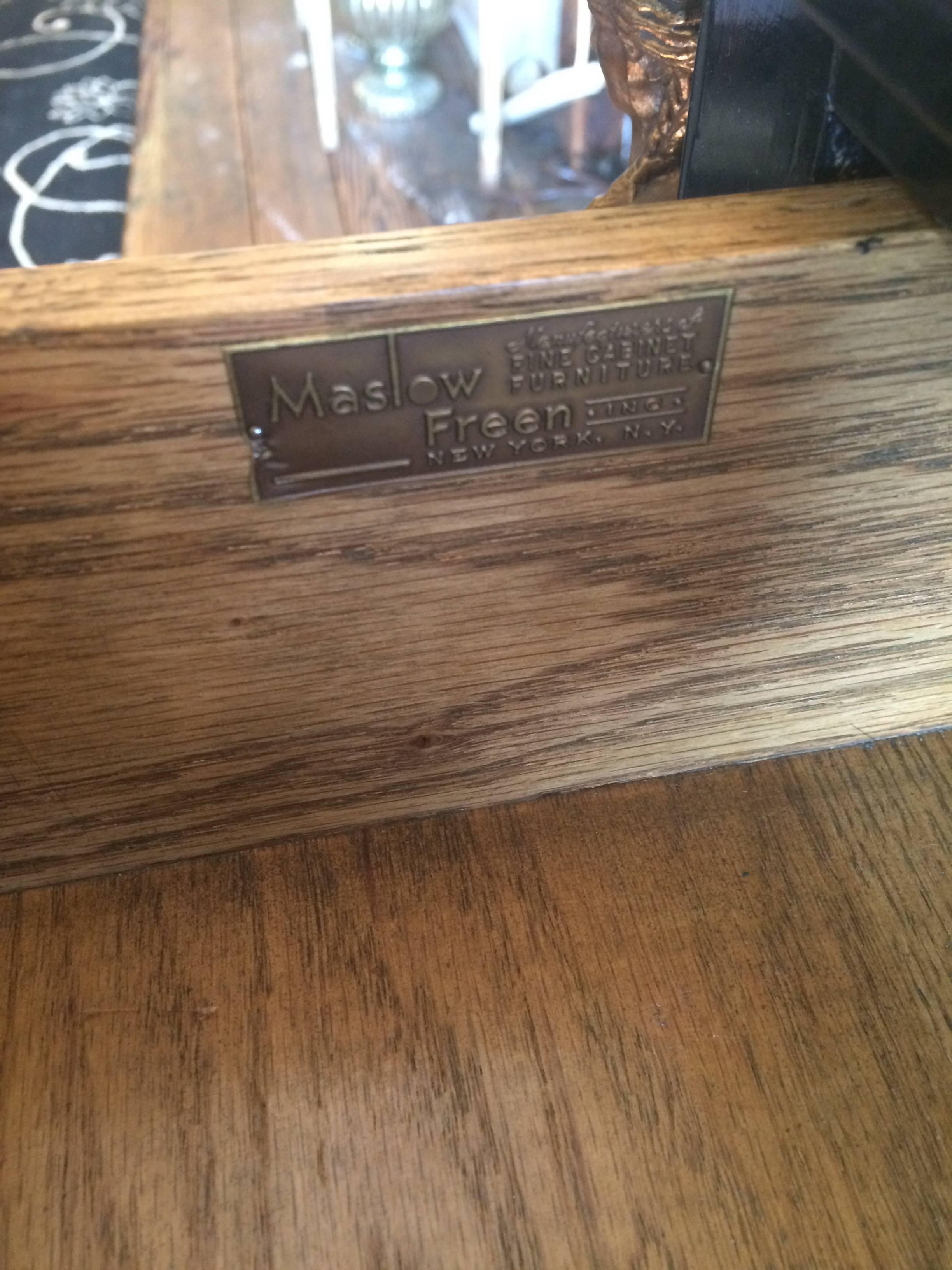 Glamorous Hollywood Regency Neoclassical Black and Gold Console Table In Excellent Condition In Hopewell, NJ