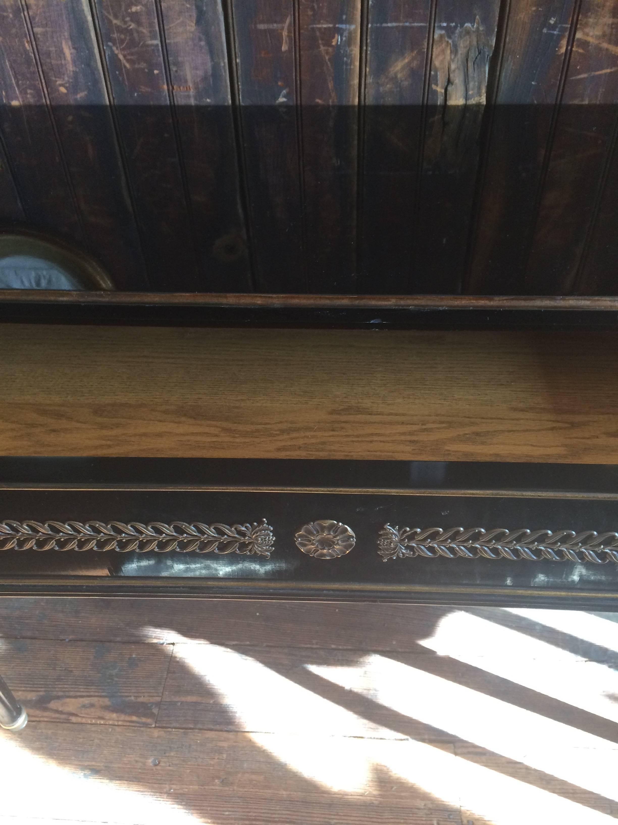 Mid-20th Century Glamorous Hollywood Regency Neoclassical Black and Gold Console Table