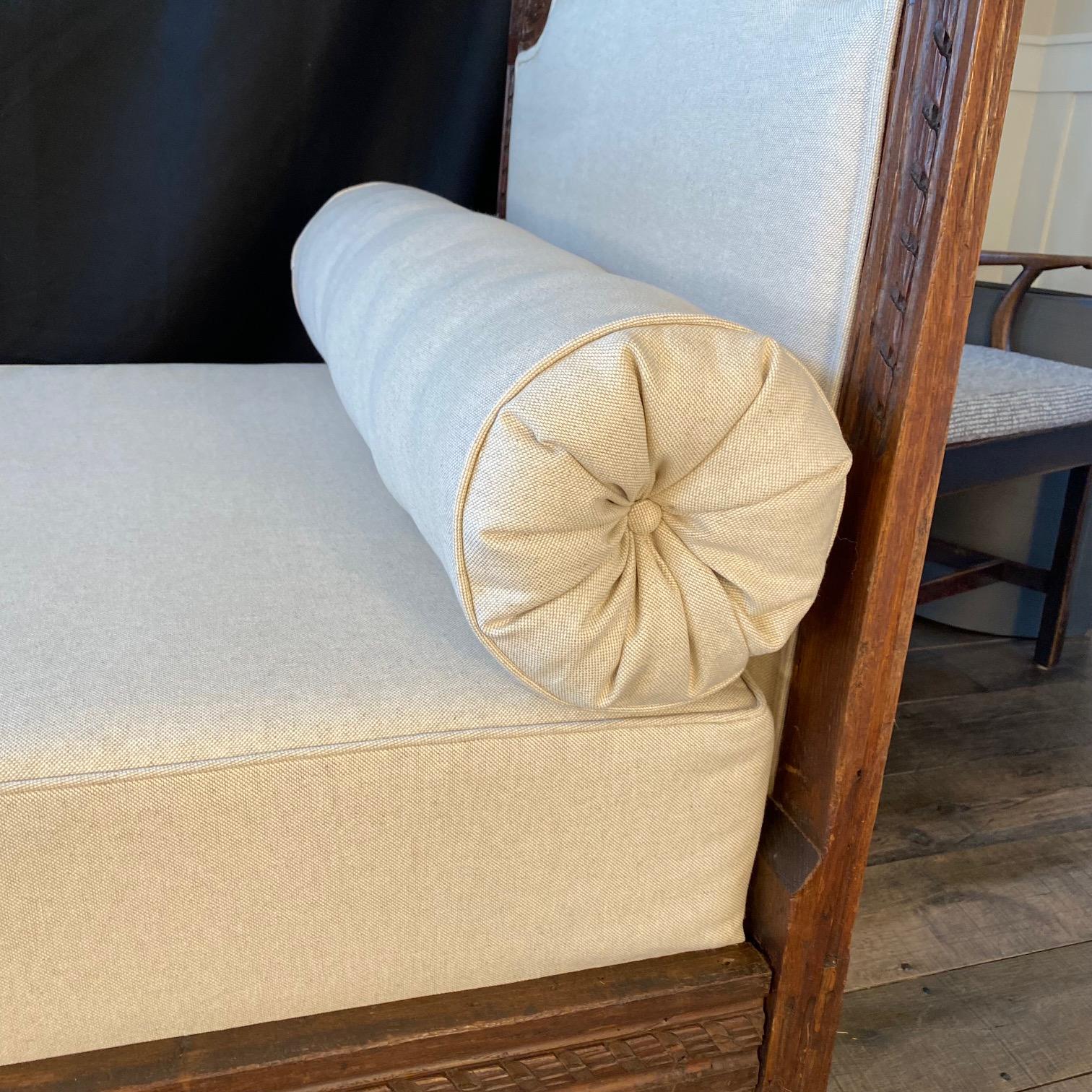18th Century Museum Quality Highly Carved French Daybed Newly Reupholstered For Sale 7