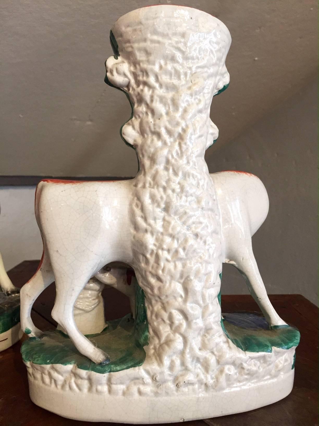 Charming and Rare Pair of Staffordshire Cow Vases In Good Condition In Hopewell, NJ