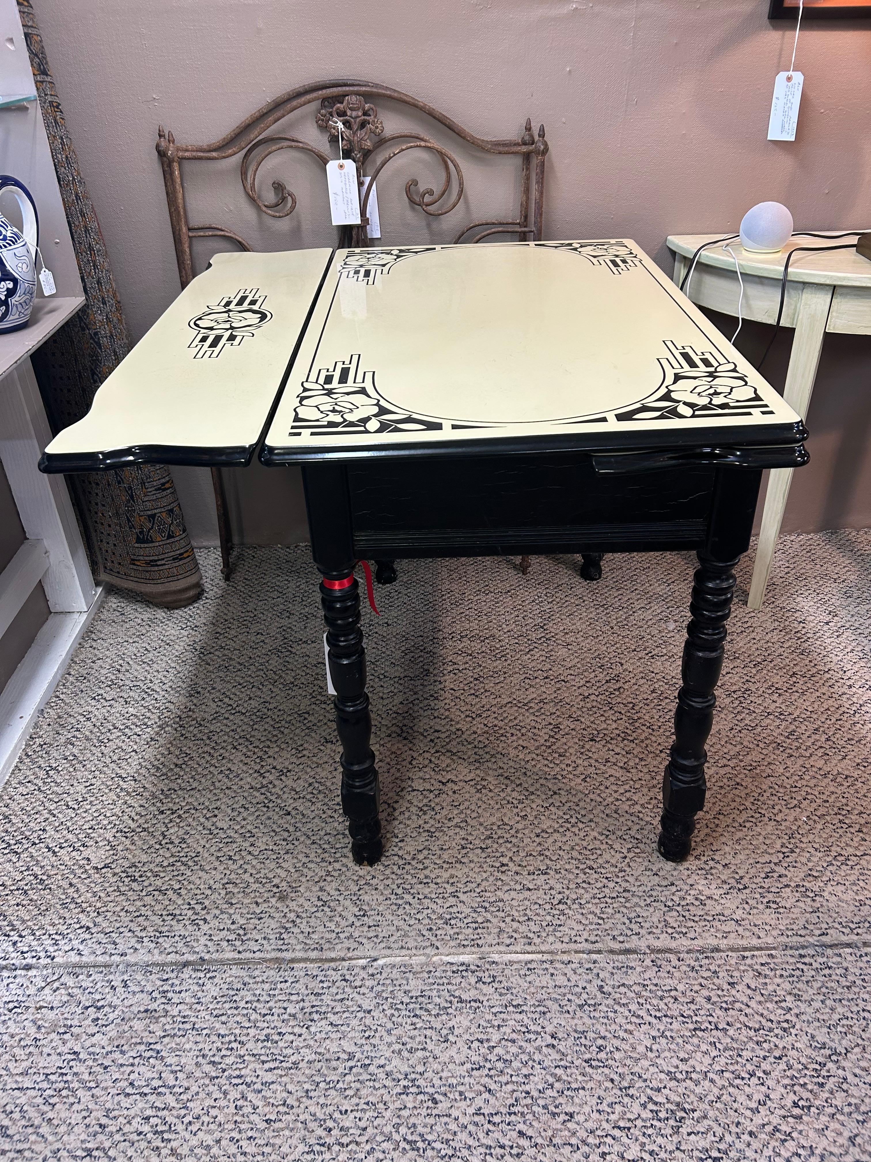 Darling Black and White Enamel Vintage Dining Table For Sale 3